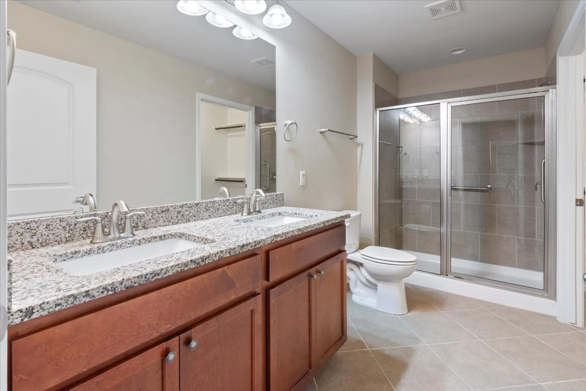 Property Slideshow image 19 of 29 | 510 holiday creek ln, Georgetown, TX, 78633
