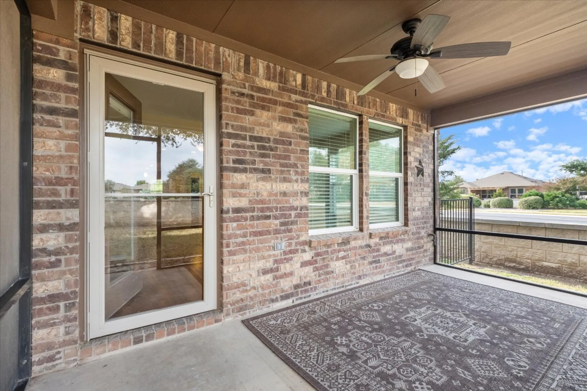 Property Slideshow image 23 of 29 | 510 holiday creek ln, Georgetown, TX, 78633