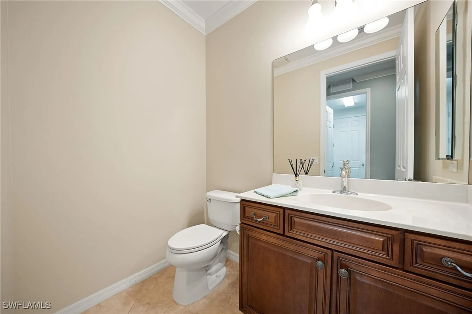 Property Slideshow image 16 of 37 | 15018 cuberra ln, Bonita Springs, FL, 34135