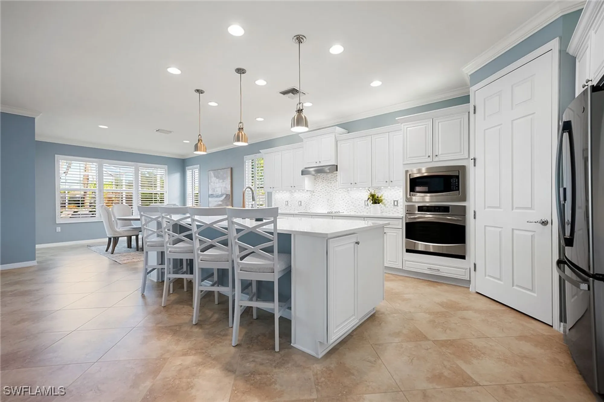 Property Slideshow image 4 of 37 | 15018 cuberra ln, Bonita Springs, FL, 34135