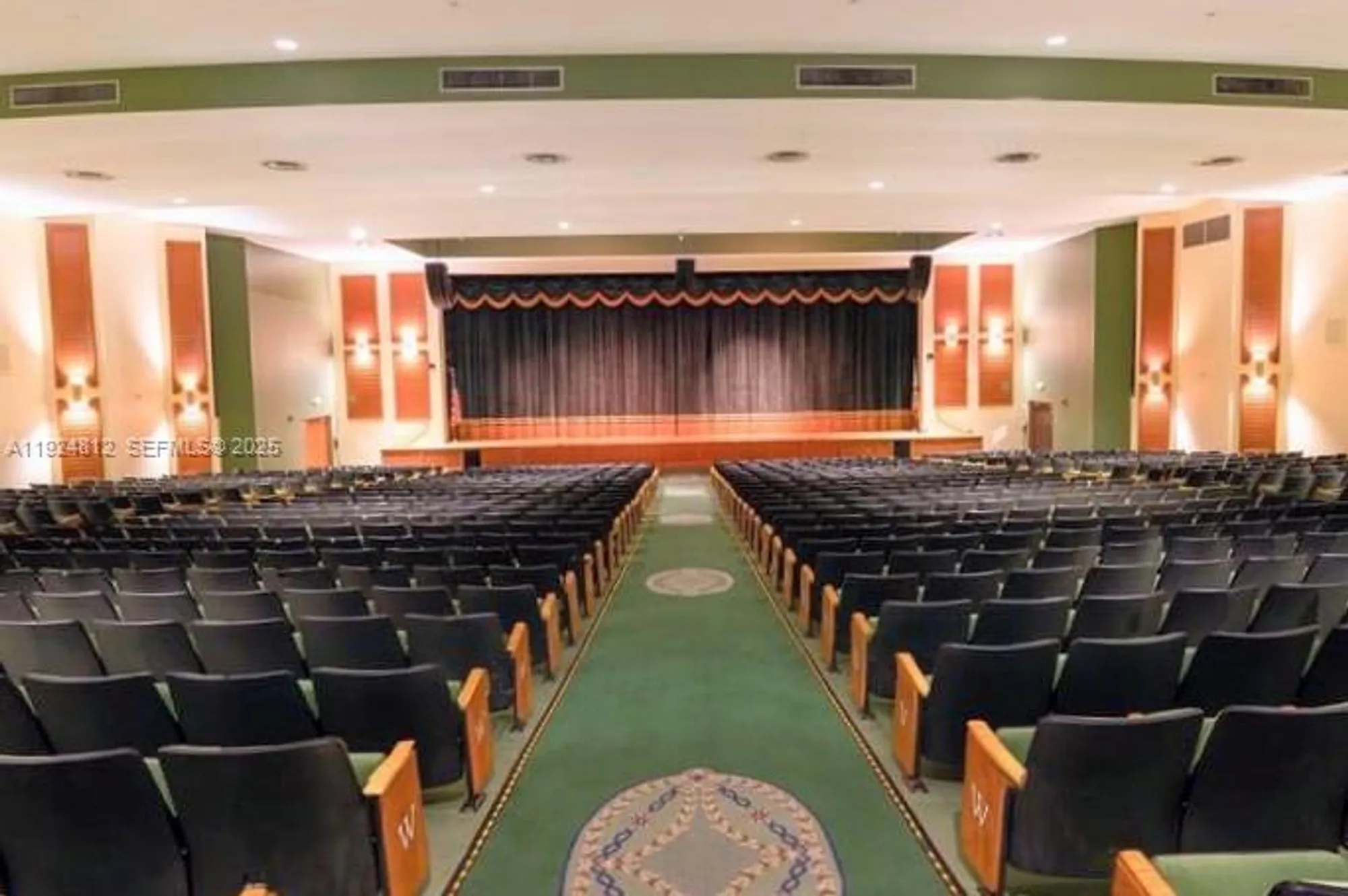 Property Slideshow image 27 of 32 | 850 sw 133rd ter apt 202b, Pembroke Pines, FL, 33027