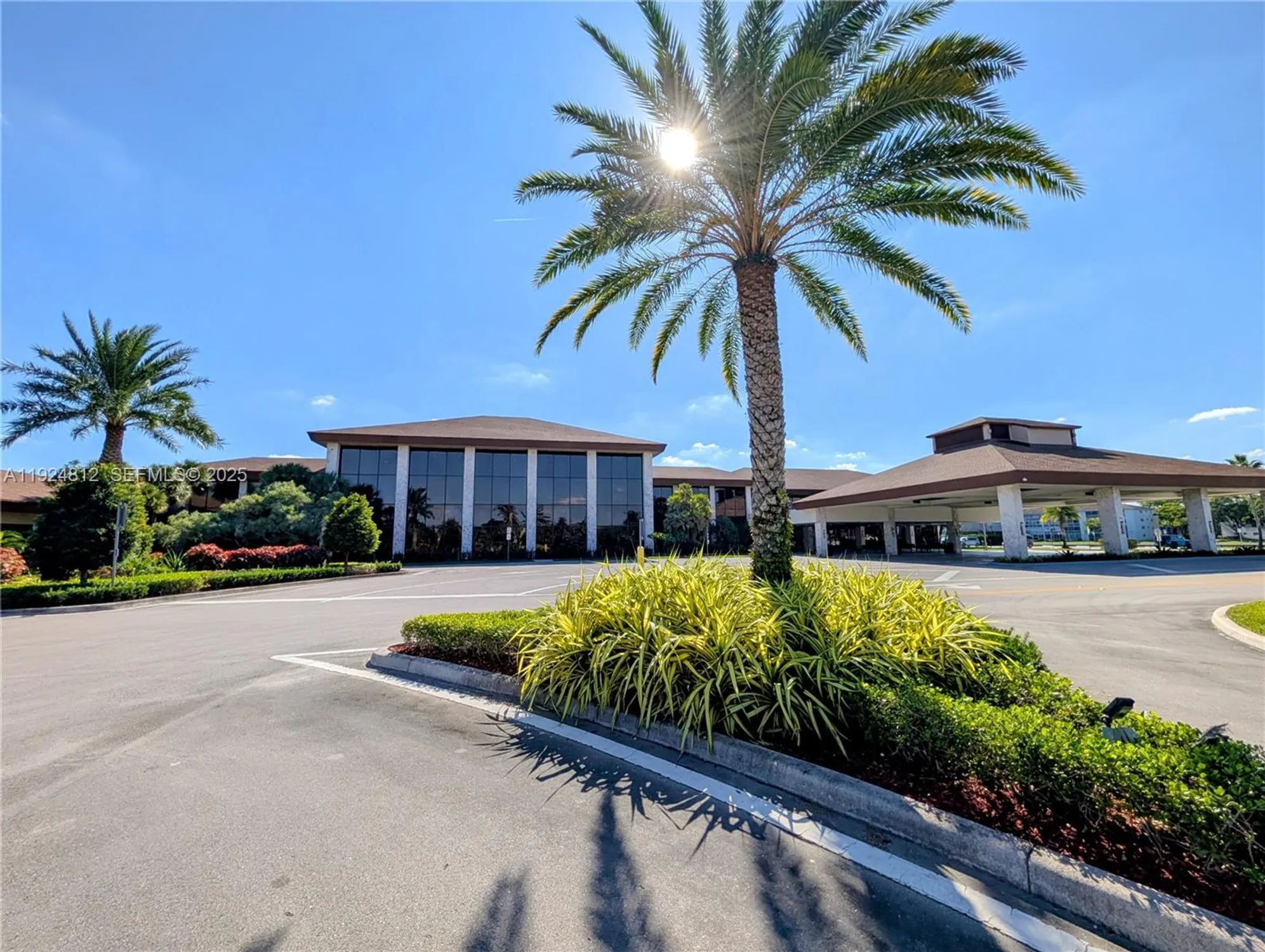 Property Slideshow image 28 of 32 | 850 sw 133rd ter apt 202b, Pembroke Pines, FL, 33027