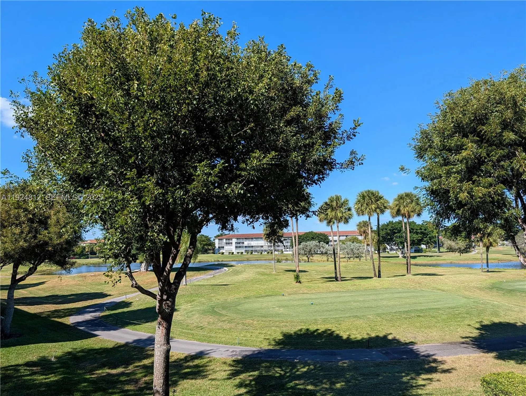 Property Slideshow image 9 of 32 | 850 sw 133rd ter apt 202b, Pembroke Pines, FL, 33027