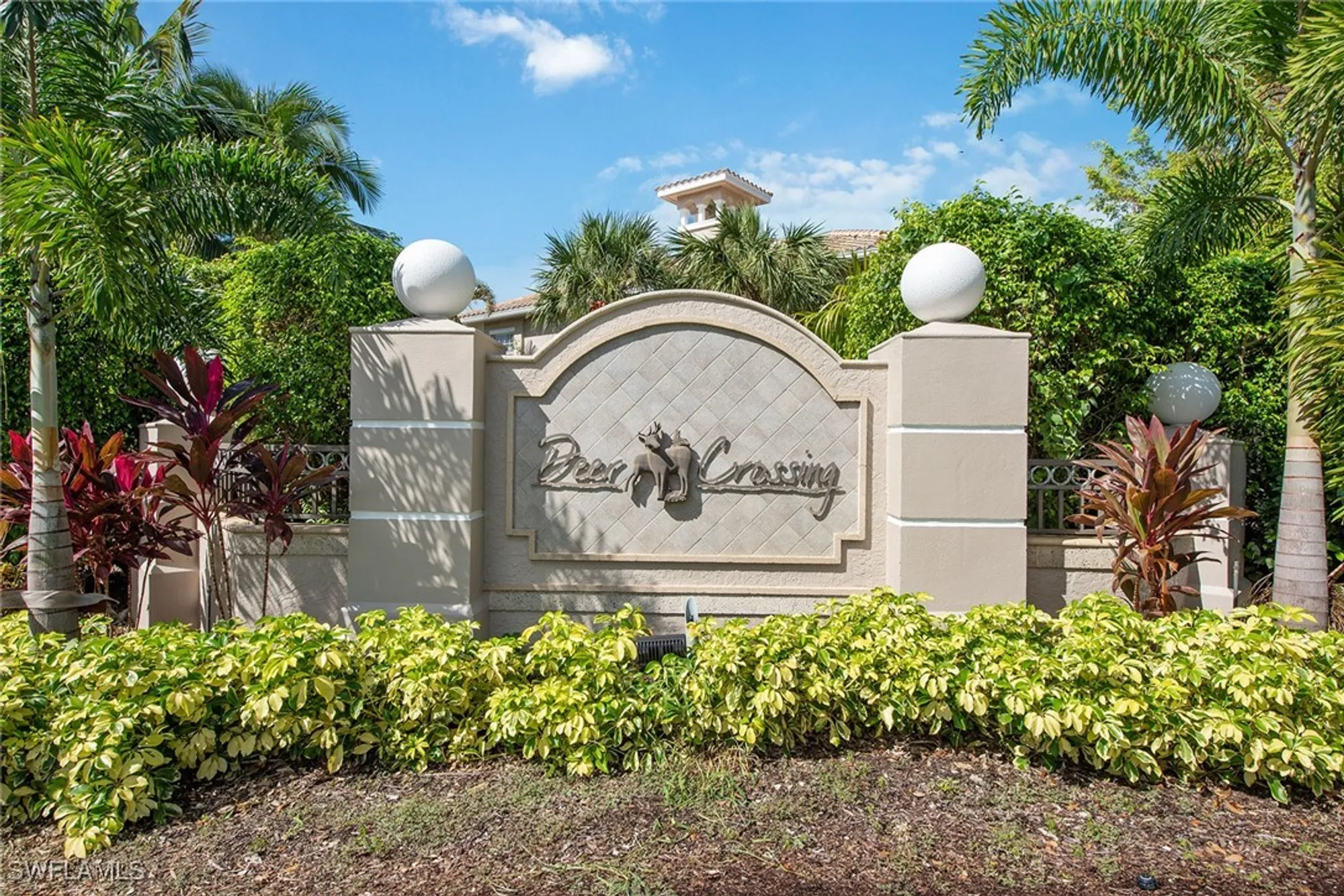 Property Slideshow image 32 of 48 | 3945 deer crossing ct 203, Naples, FL, 34114
