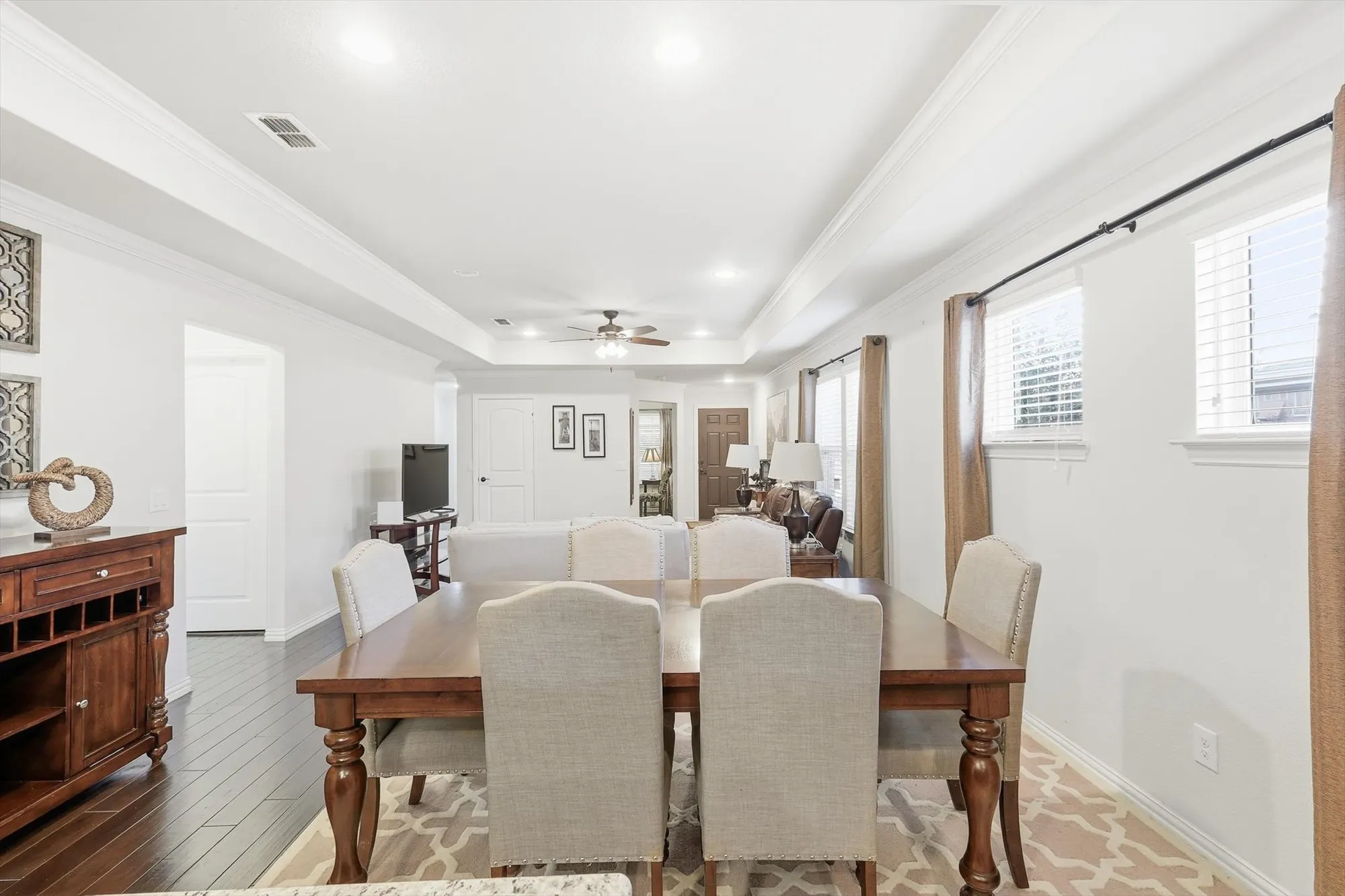 Property Slideshow image 16 of 40 | 7992 cool river dr, Frisco, TX, 75036