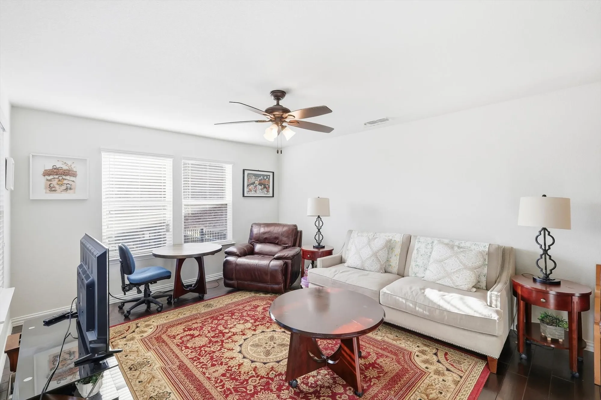 Property Slideshow image 22 of 40 | 7992 cool river dr, Frisco, TX, 75036