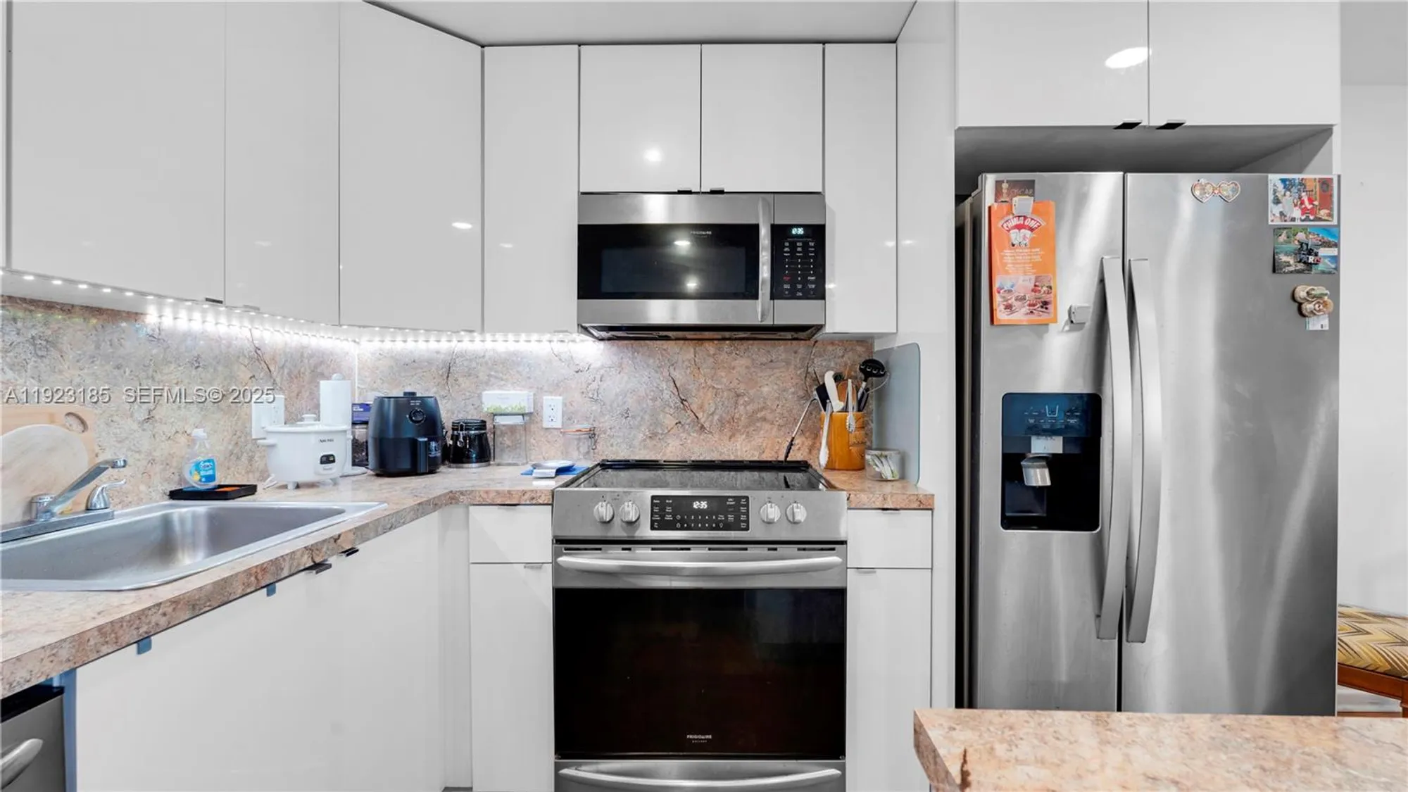 Property Slideshow image 7 of 42 | 551 sw 135th ave b208, Pembroke Pines, FL, 33027