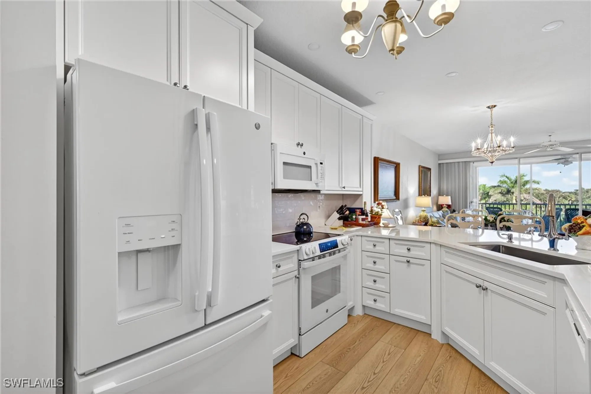 Property Slideshow image 6 of 19 | 7687 pebble creek cir 303, Naples, FL, 34108