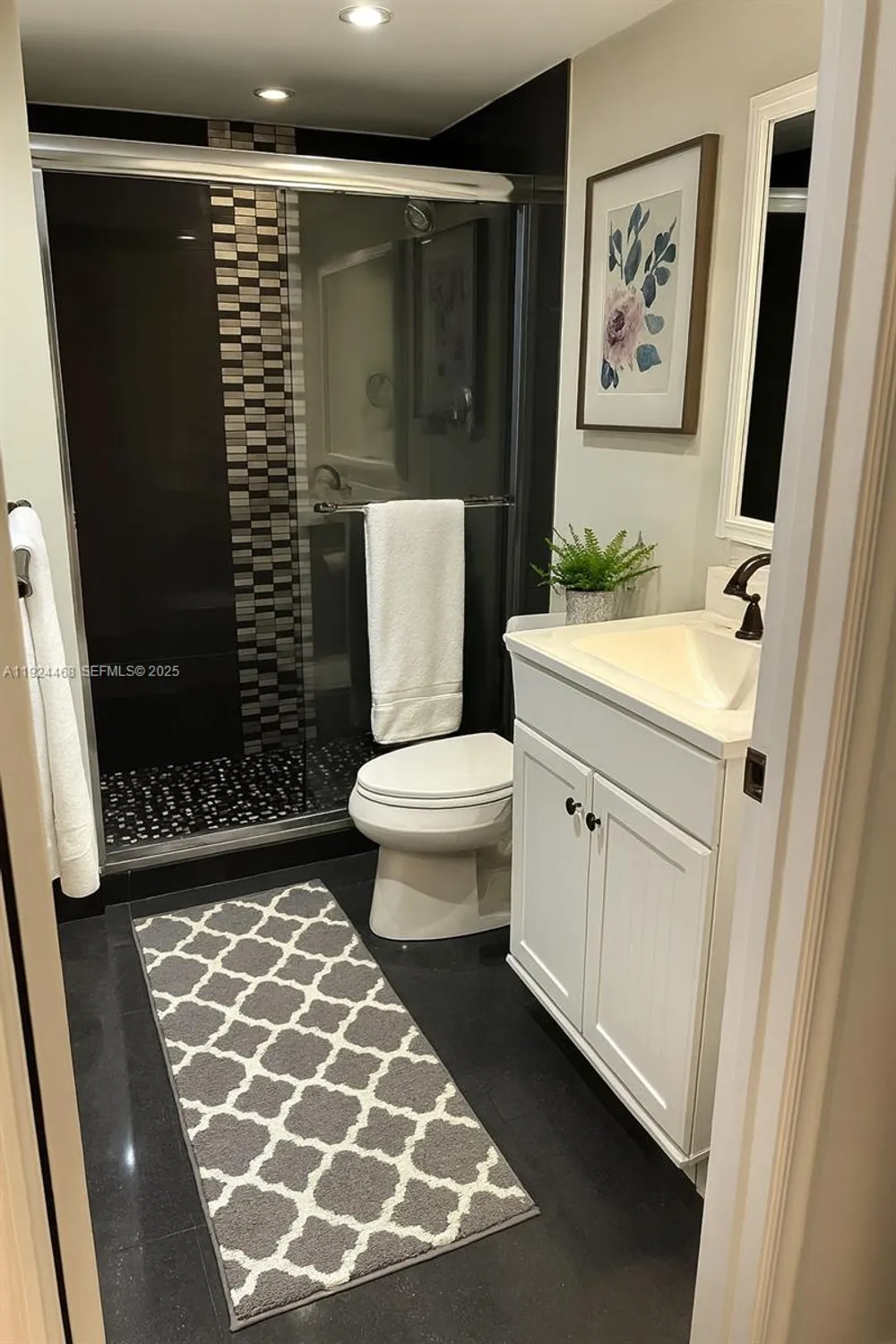 Property Slideshow image 4 of 11 | 13001 sw 15th ct apt 207t, Pembroke Pines, FL, 33027