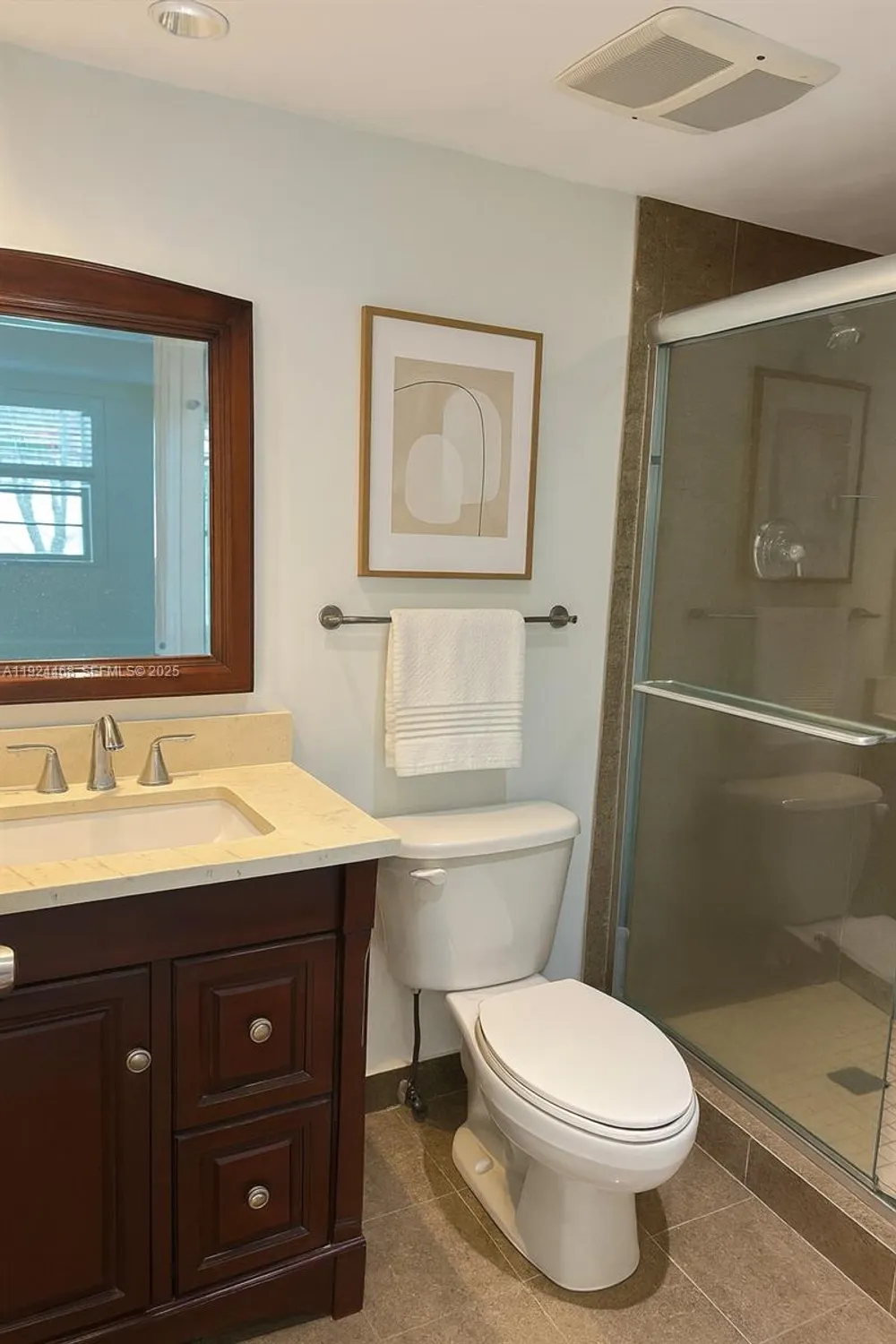 Property Slideshow image 5 of 11 | 13001 sw 15th ct apt 207t, Pembroke Pines, FL, 33027