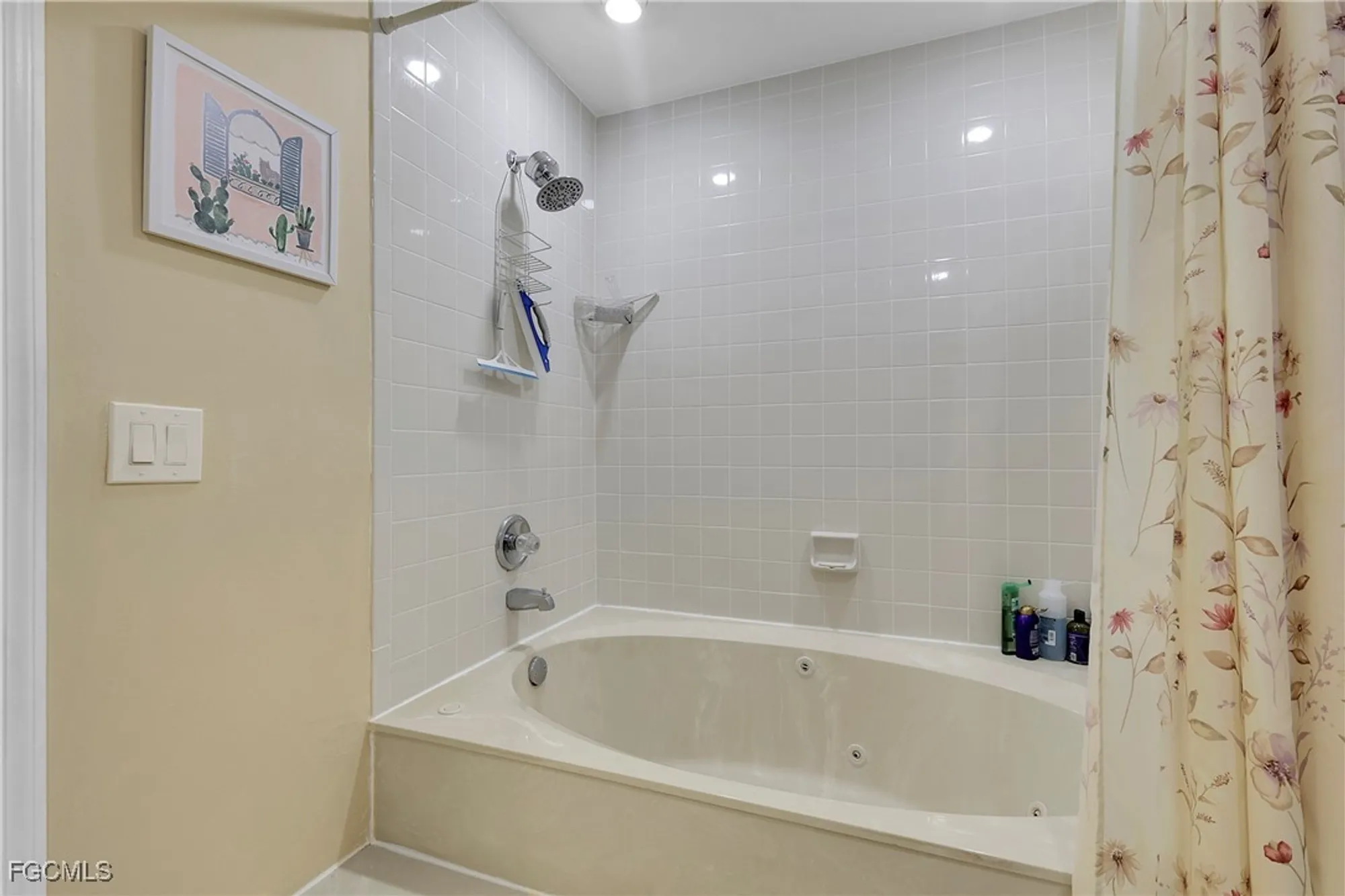 Property Slideshow image 19 of 43 | 12699 cold stream dr, Fort Myers, FL, 33912