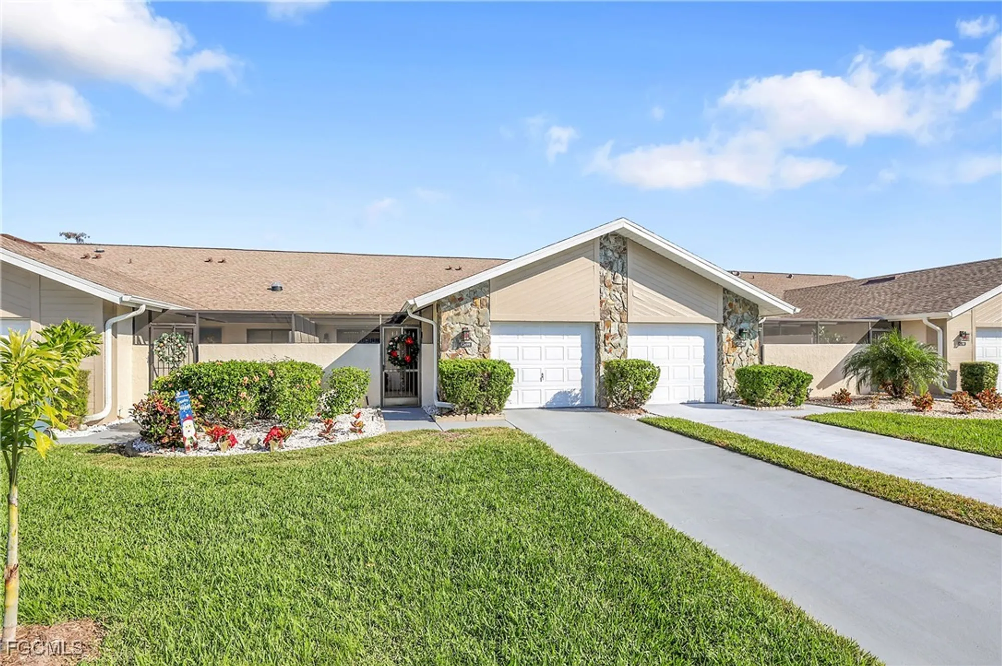 Property Slideshow image 1 of 43 | 12699 cold stream dr, Fort Myers, FL, 33912
