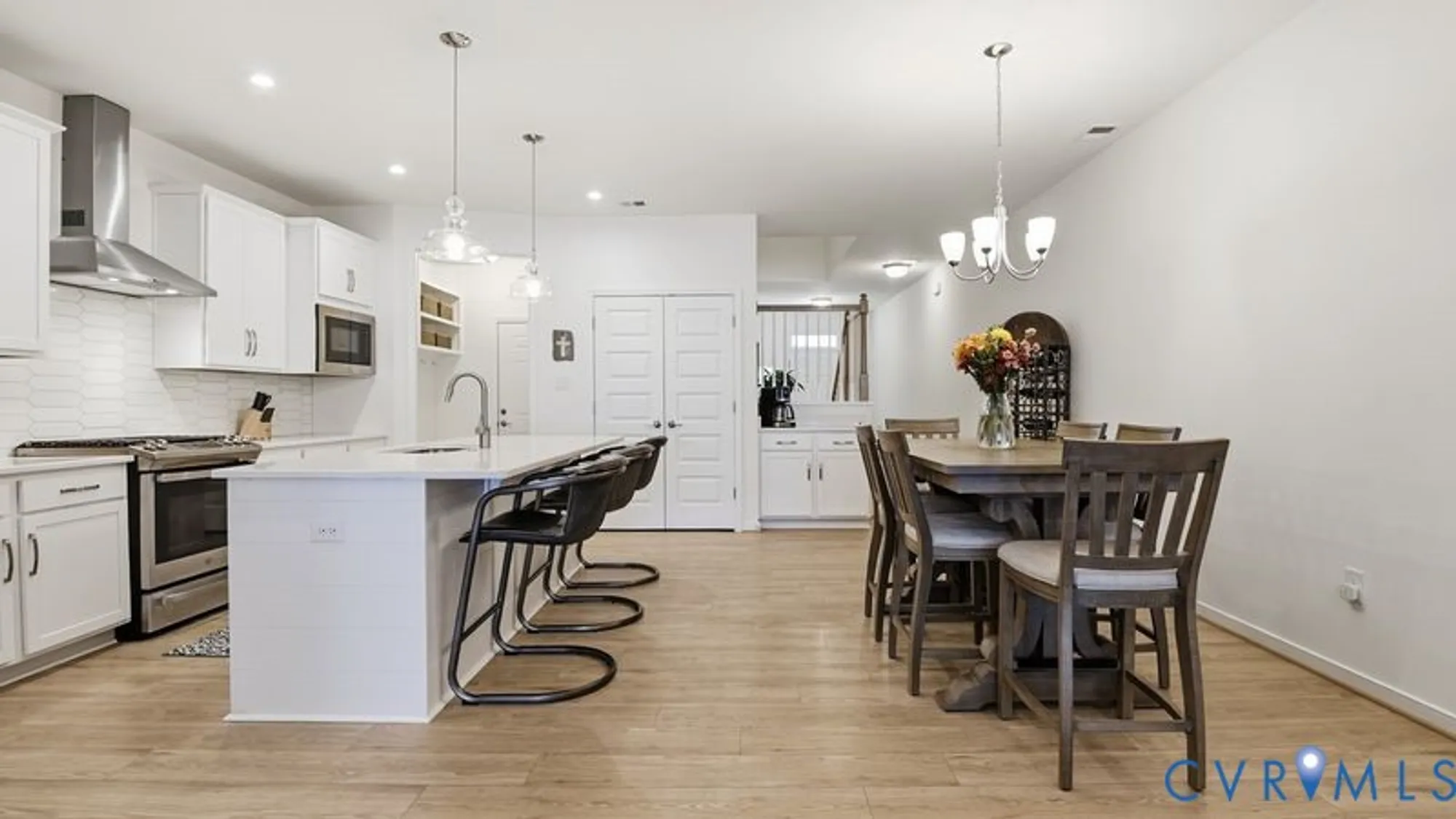 Property Slideshow image 14 of 48 | 9212 cerulean pl, Richmond, VA, 23238