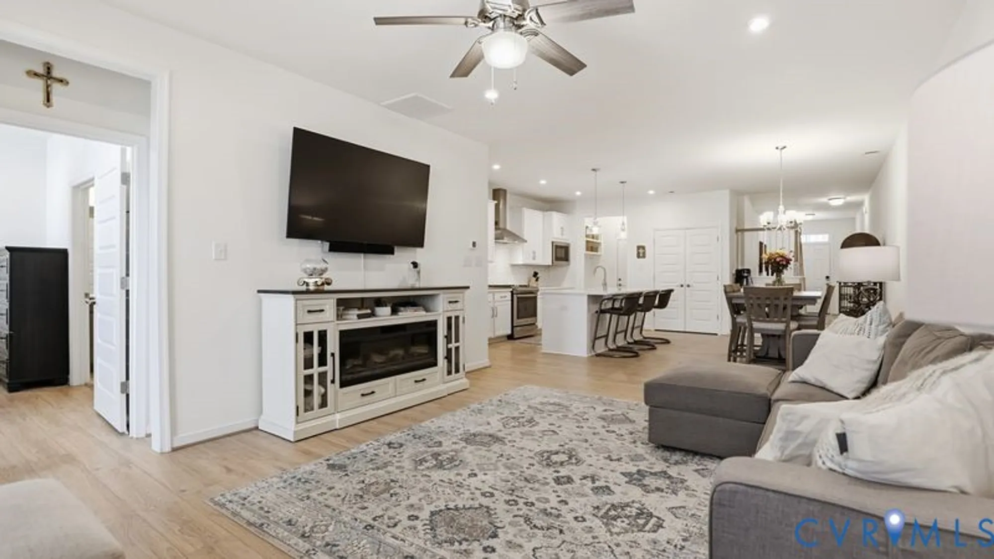 Property Slideshow image 19 of 48 | 9212 cerulean pl, Richmond, VA, 23238