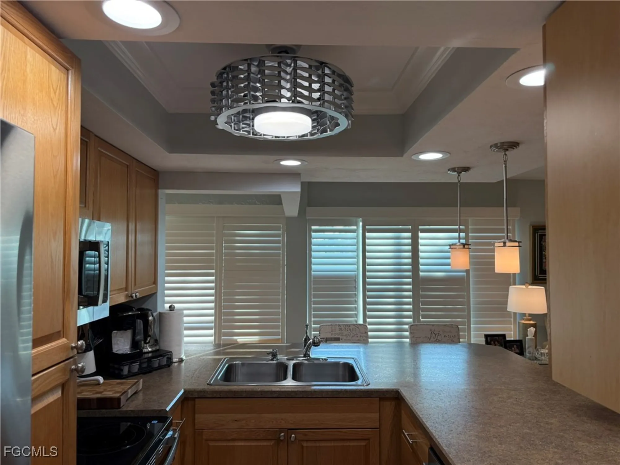 Property Slideshow image 22 of 48 | 5630 trailwinds dr 215, Fort Myers, FL, 33907