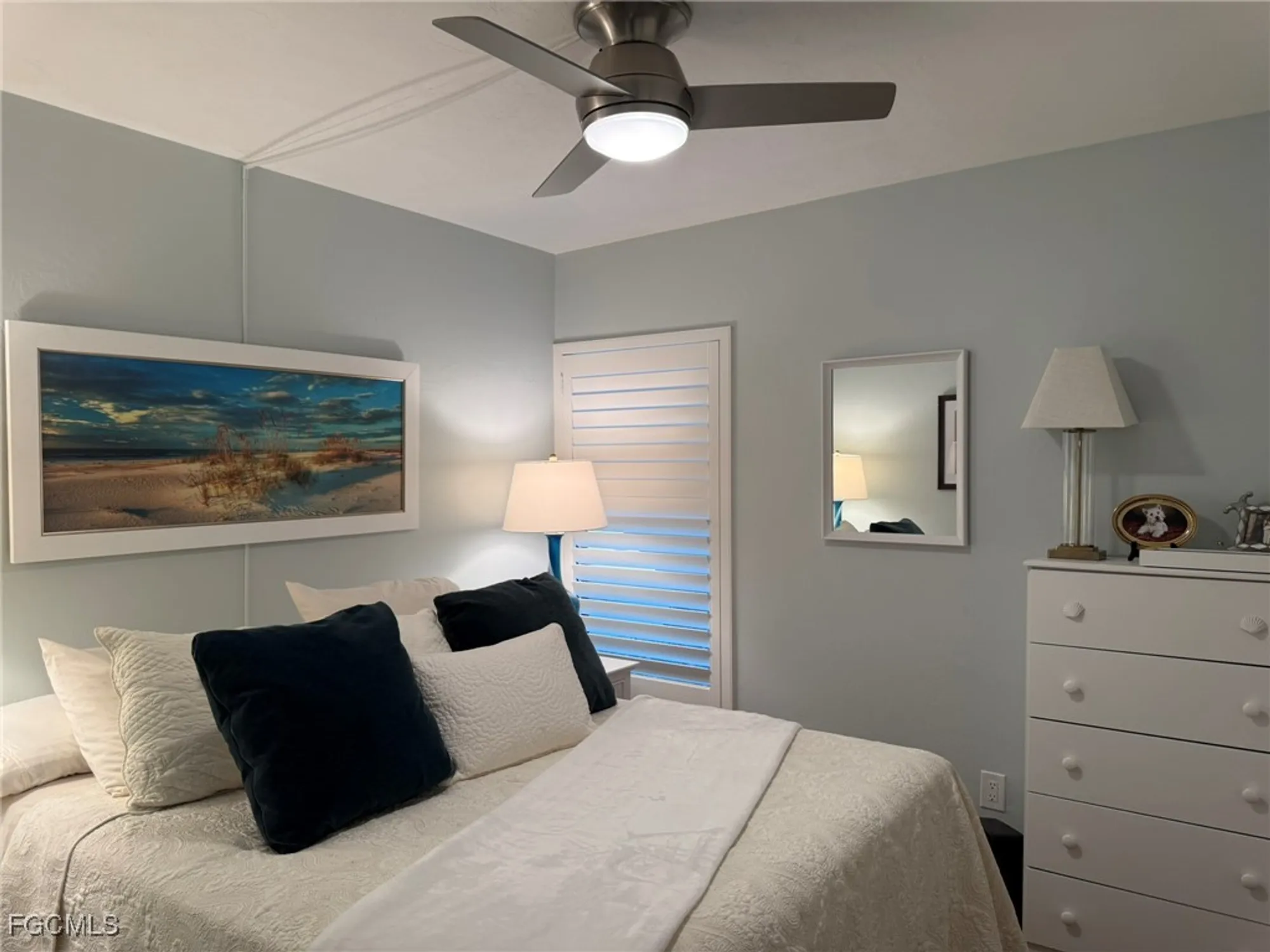 Property Slideshow image 34 of 48 | 5630 trailwinds dr 215, Fort Myers, FL, 33907