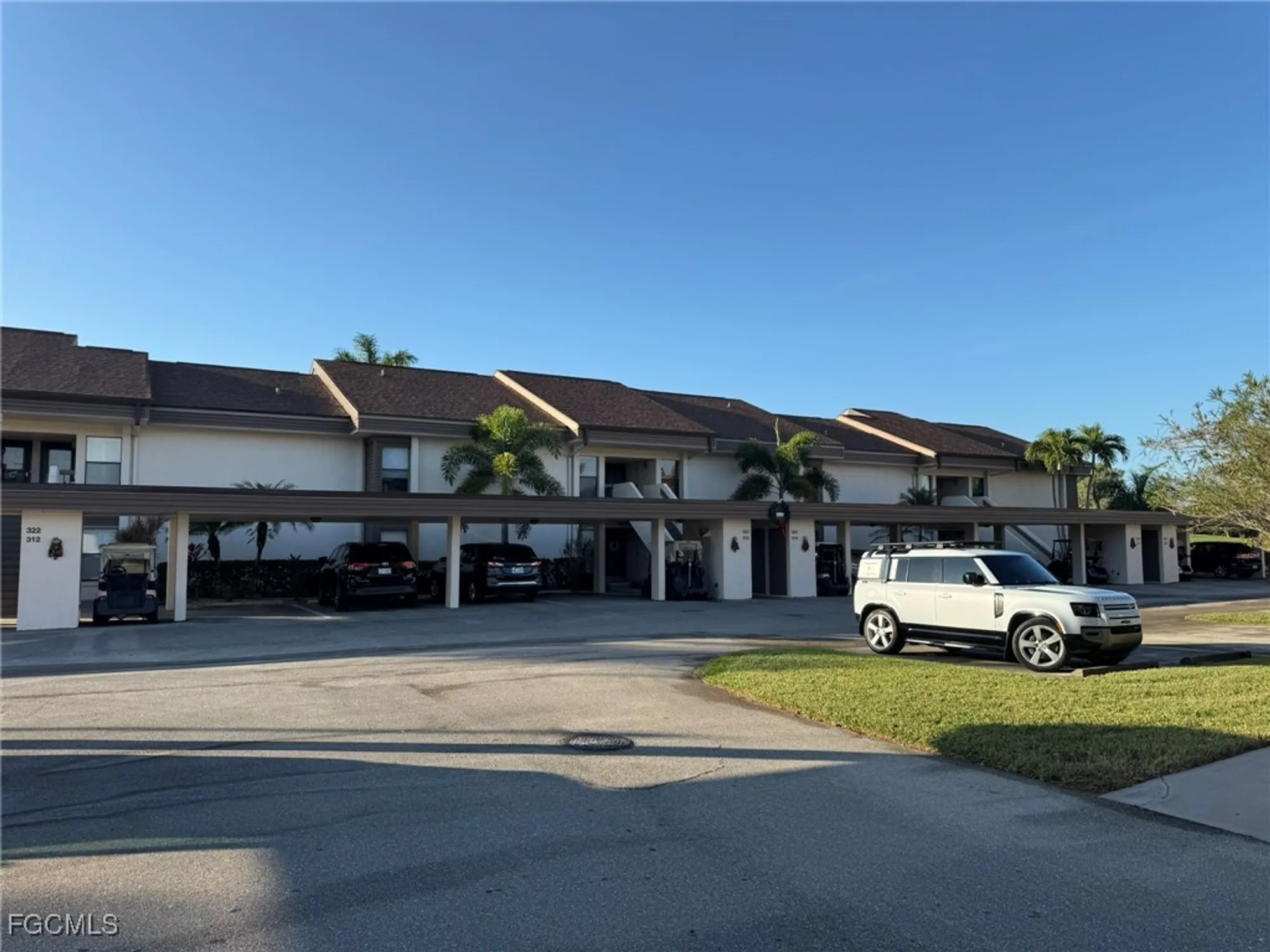 Property Slideshow image 43 of 48 | 5630 trailwinds dr 215, Fort Myers, FL, 33907