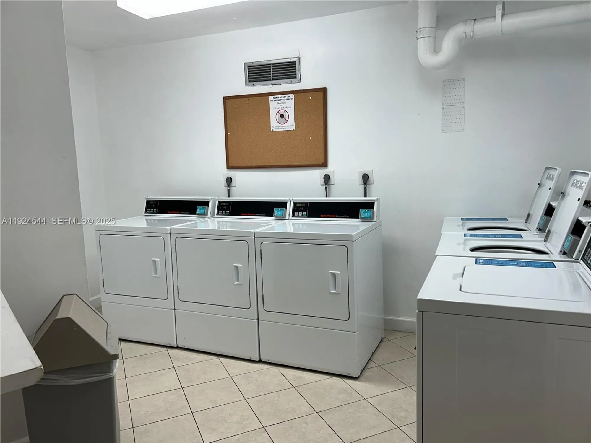 Property Slideshow image 16 of 37 | 1100 saint charles pl 308, Pembroke Pines, FL, 33026