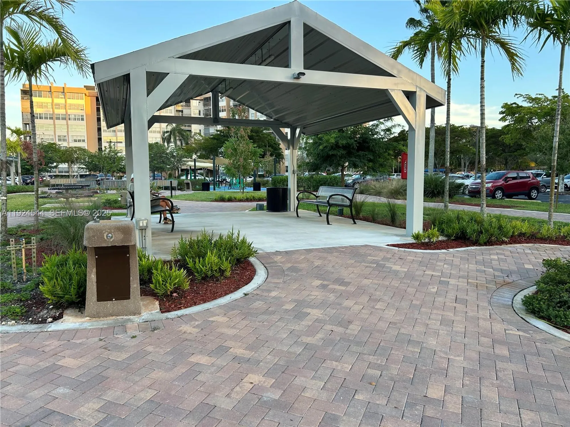 Property Slideshow image 29 of 37 | 1100 saint charles pl 308, Pembroke Pines, FL, 33026