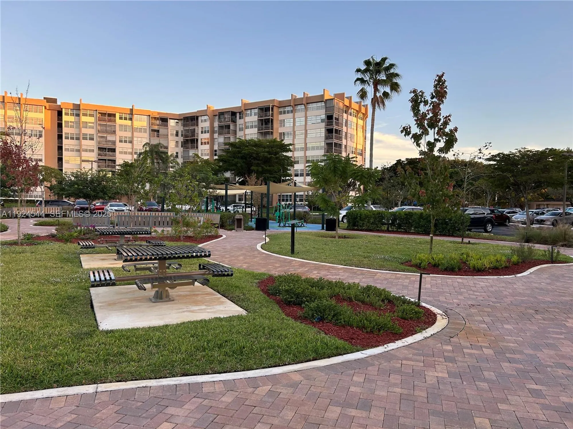 Property Slideshow image 31 of 37 | 1100 saint charles pl 308, Pembroke Pines, FL, 33026