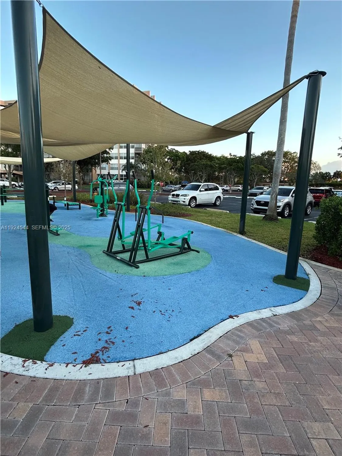 Property Slideshow image 32 of 37 | 1100 saint charles pl 308, Pembroke Pines, FL, 33026