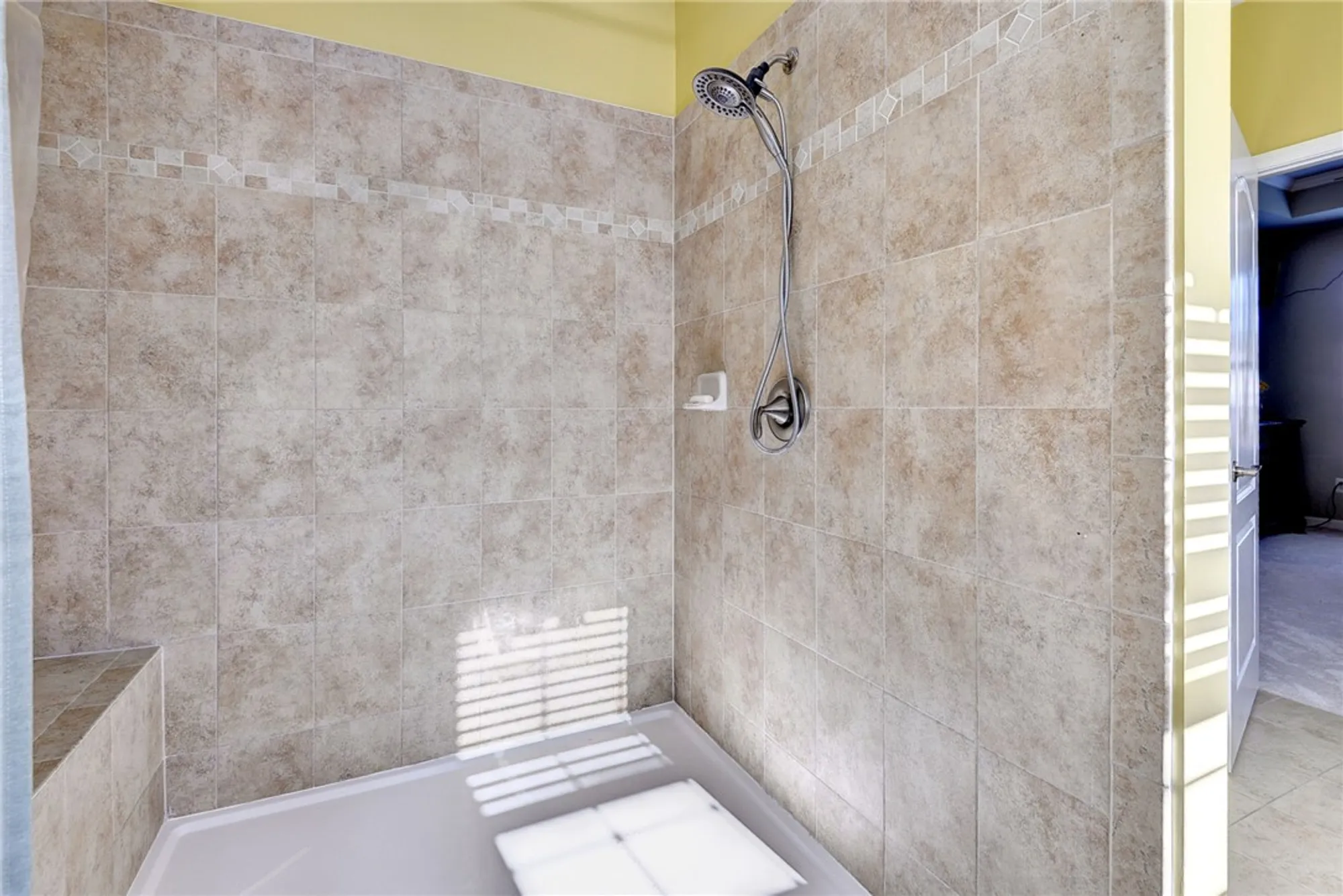 Property Slideshow image 25 of 50 | 7009 westbrook dr, Williamsburg, VA, 23188