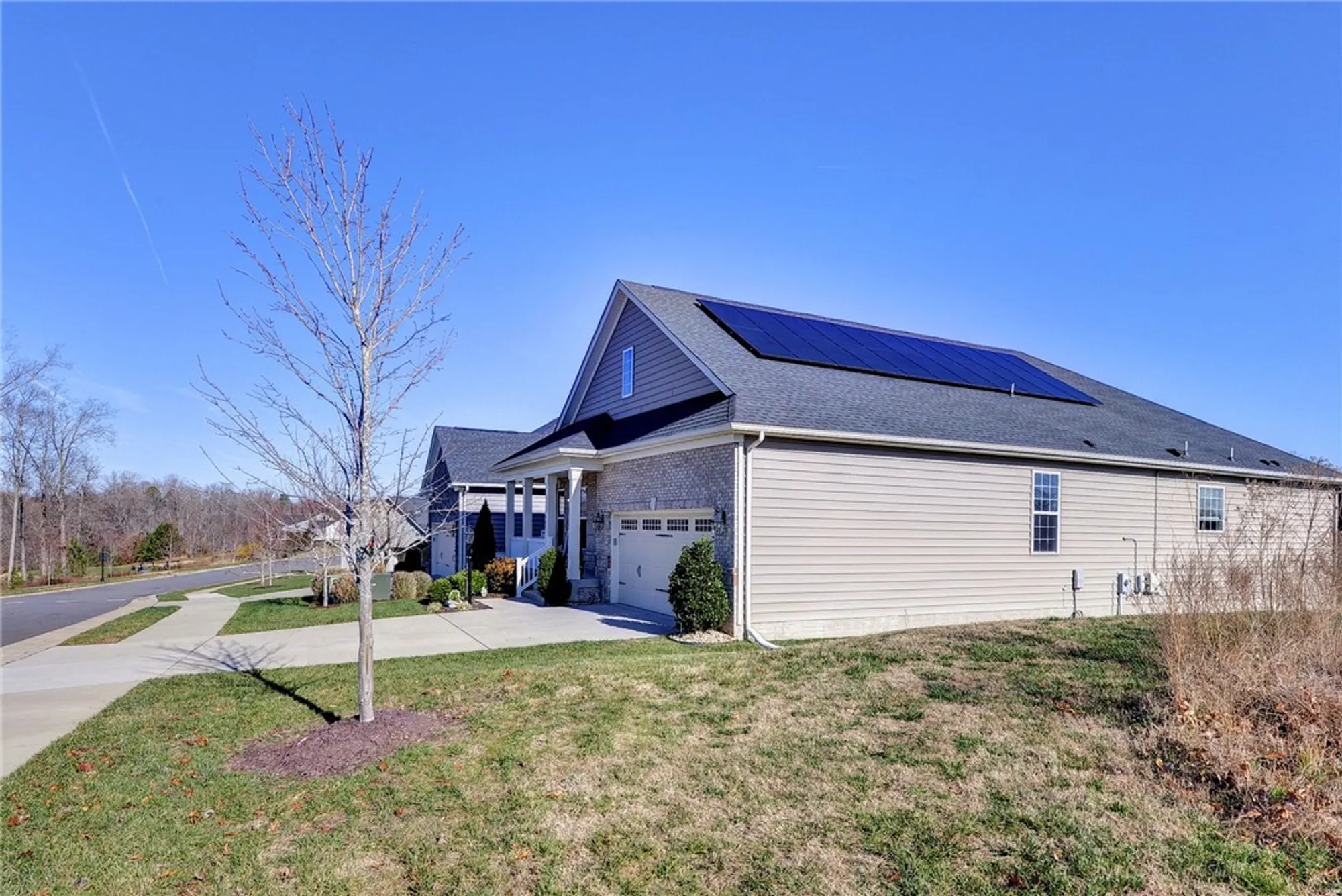 Property Slideshow image 4 of 50 | 7009 westbrook dr, Williamsburg, VA, 23188