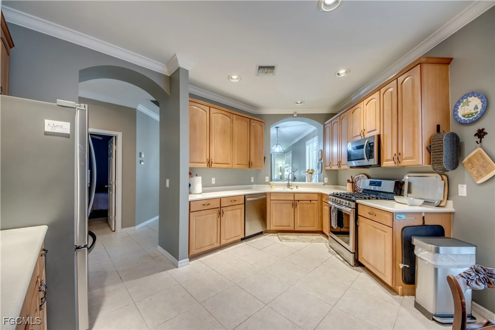 Property Slideshow image 16 of 45 | 10645 avila cir, Fort Myers, FL, 33913