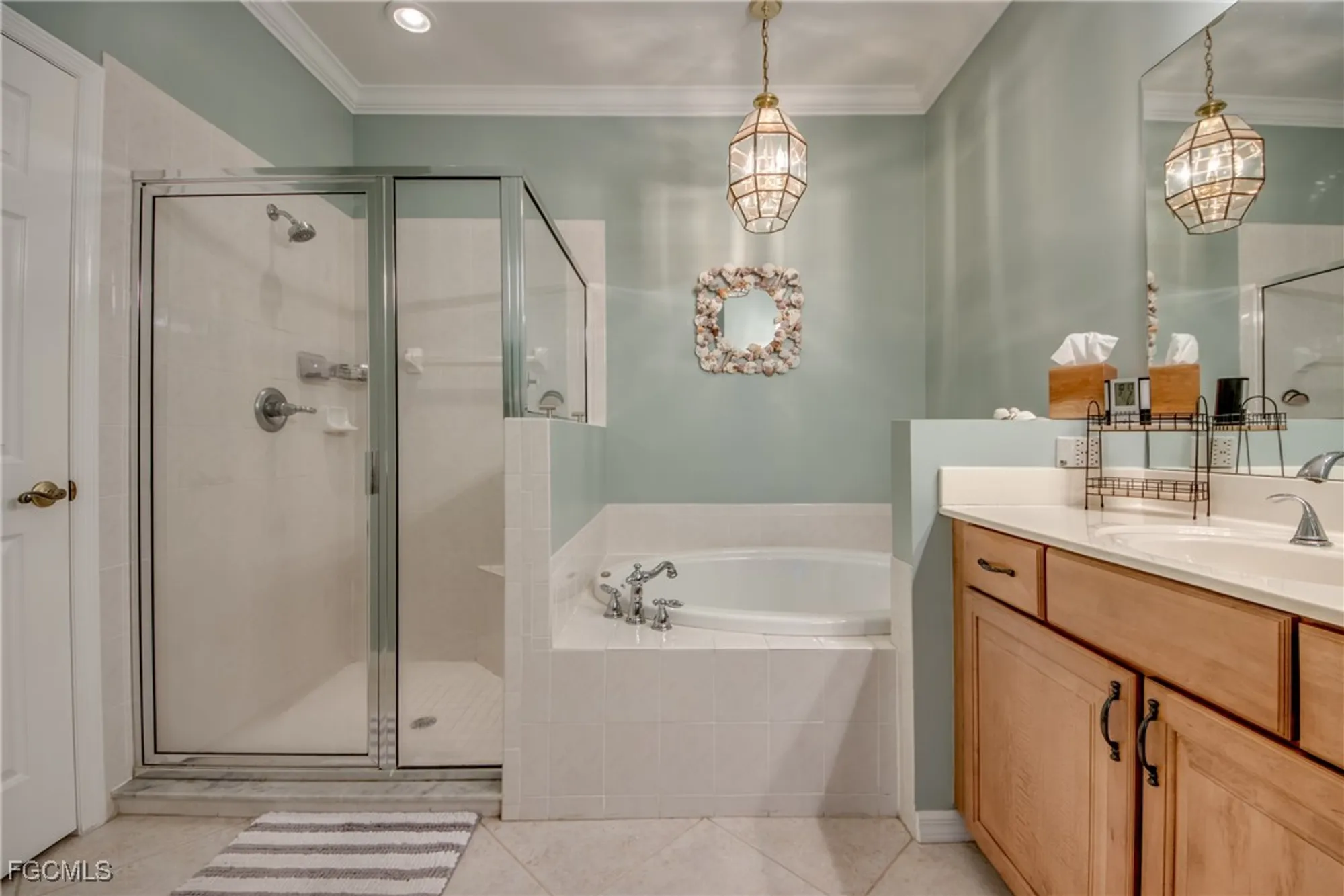 Property Slideshow image 27 of 45 | 10645 avila cir, Fort Myers, FL, 33913