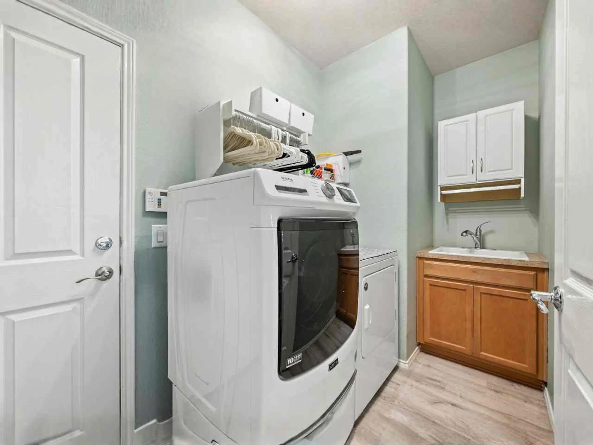 Property Slideshow image 19 of 35 | 7846 hogan ct, Frisco, TX, 75036