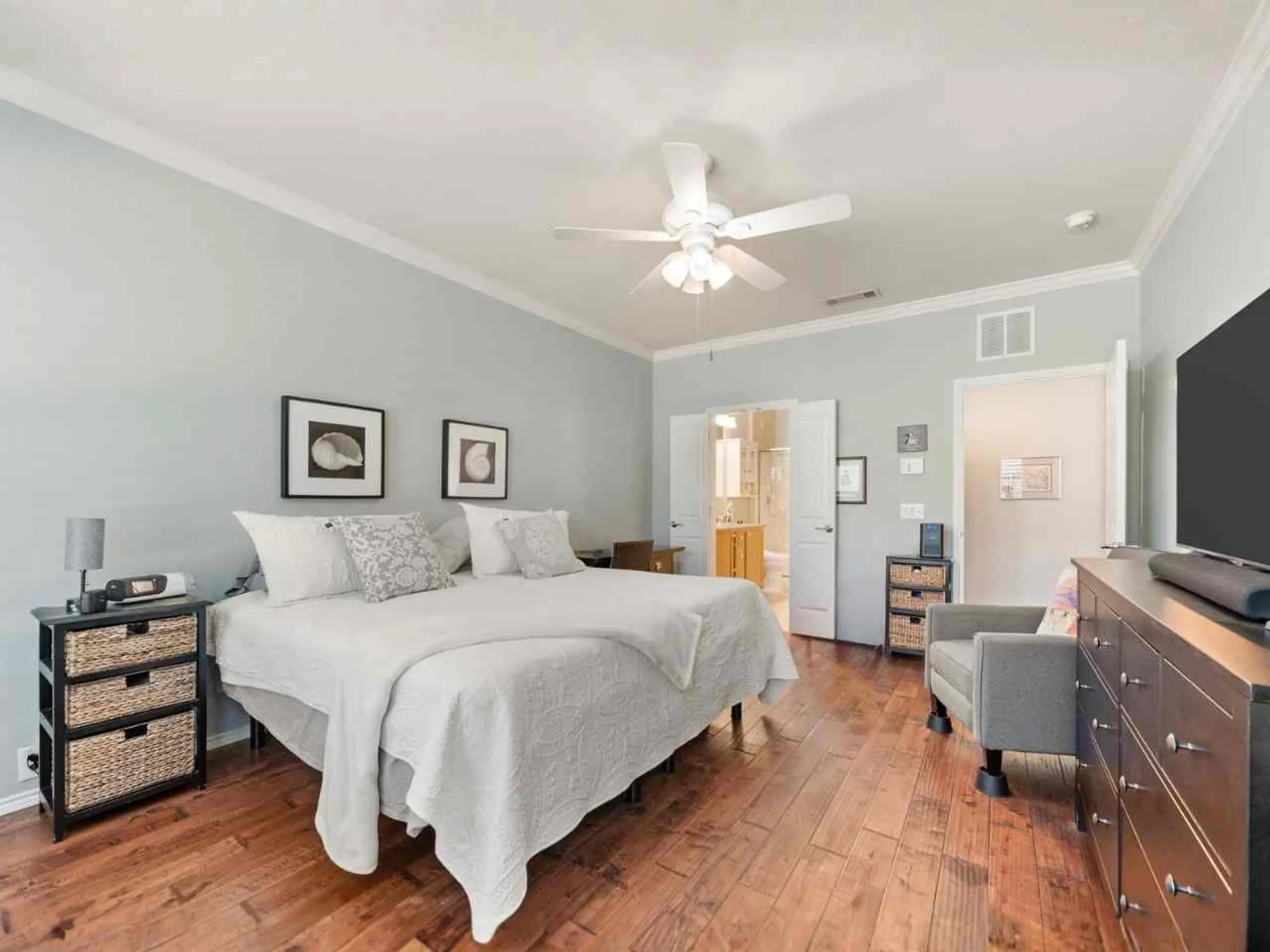 Property Slideshow image 13 of 35 | 7846 hogan ct, Frisco, TX, 75036