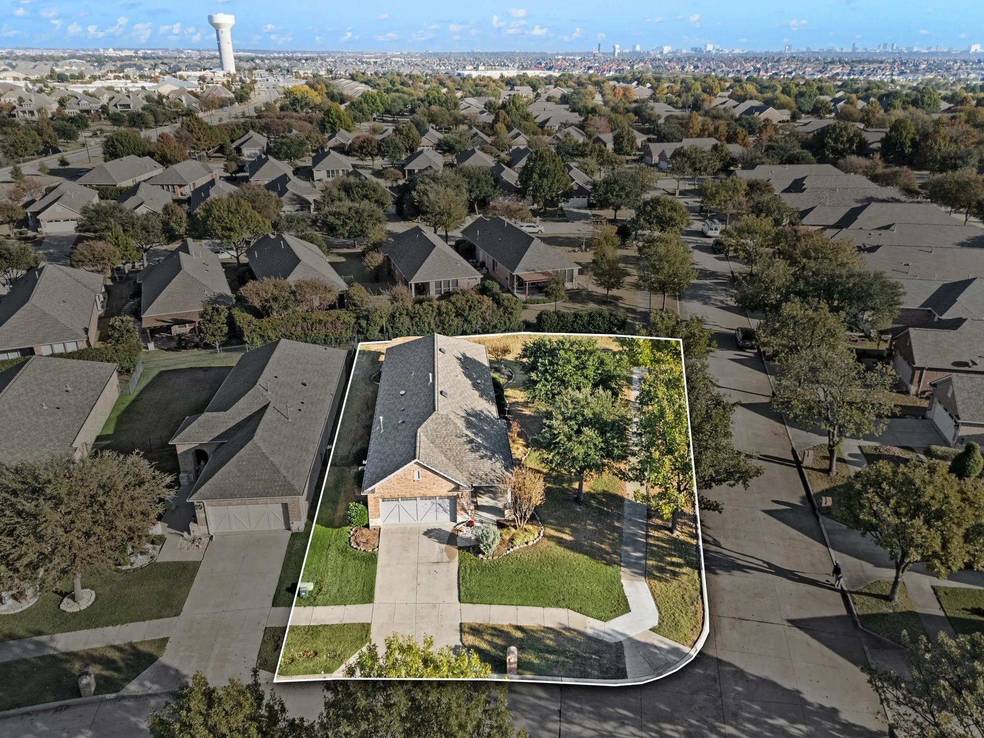 Property Slideshow image 24 of 35 | 7846 hogan ct, Frisco, TX, 75036