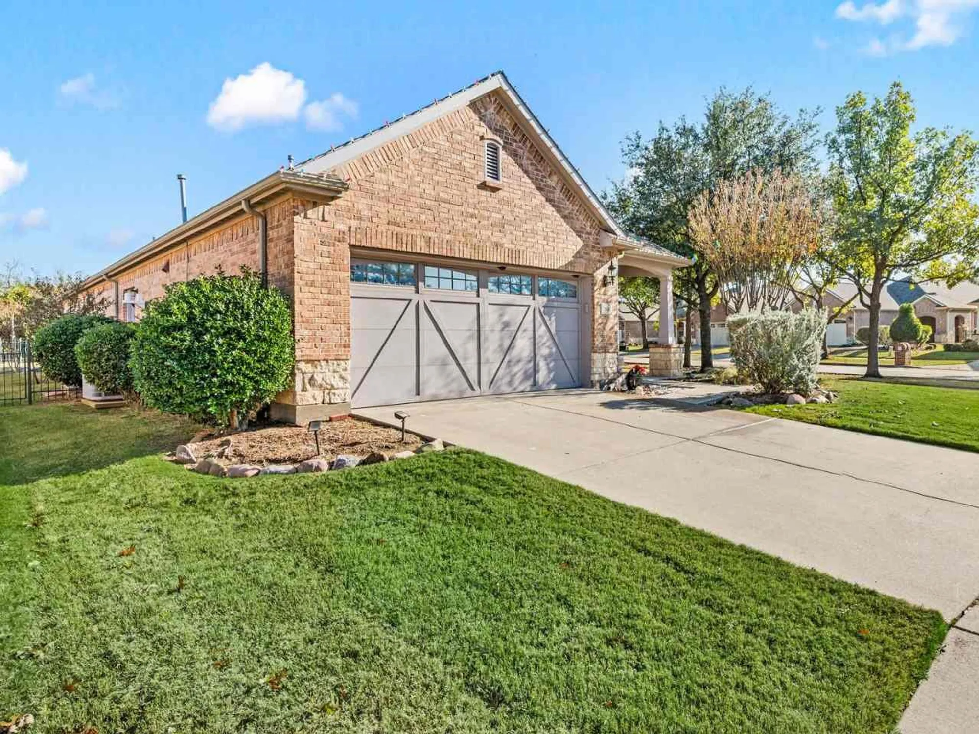 Property Slideshow image 20 of 35 | 7846 hogan ct, Frisco, TX, 75036