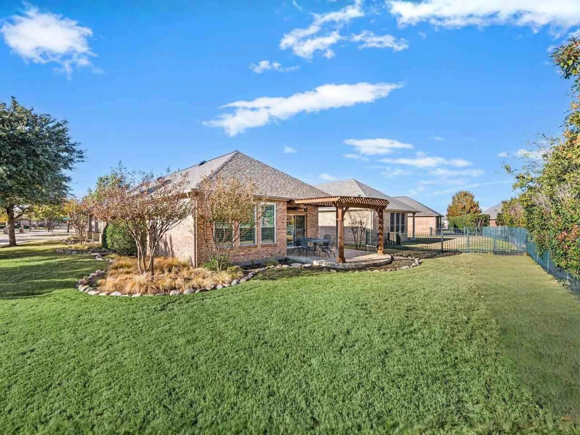 Property Slideshow image 22 of 35 | 7846 hogan ct, Frisco, TX, 75036