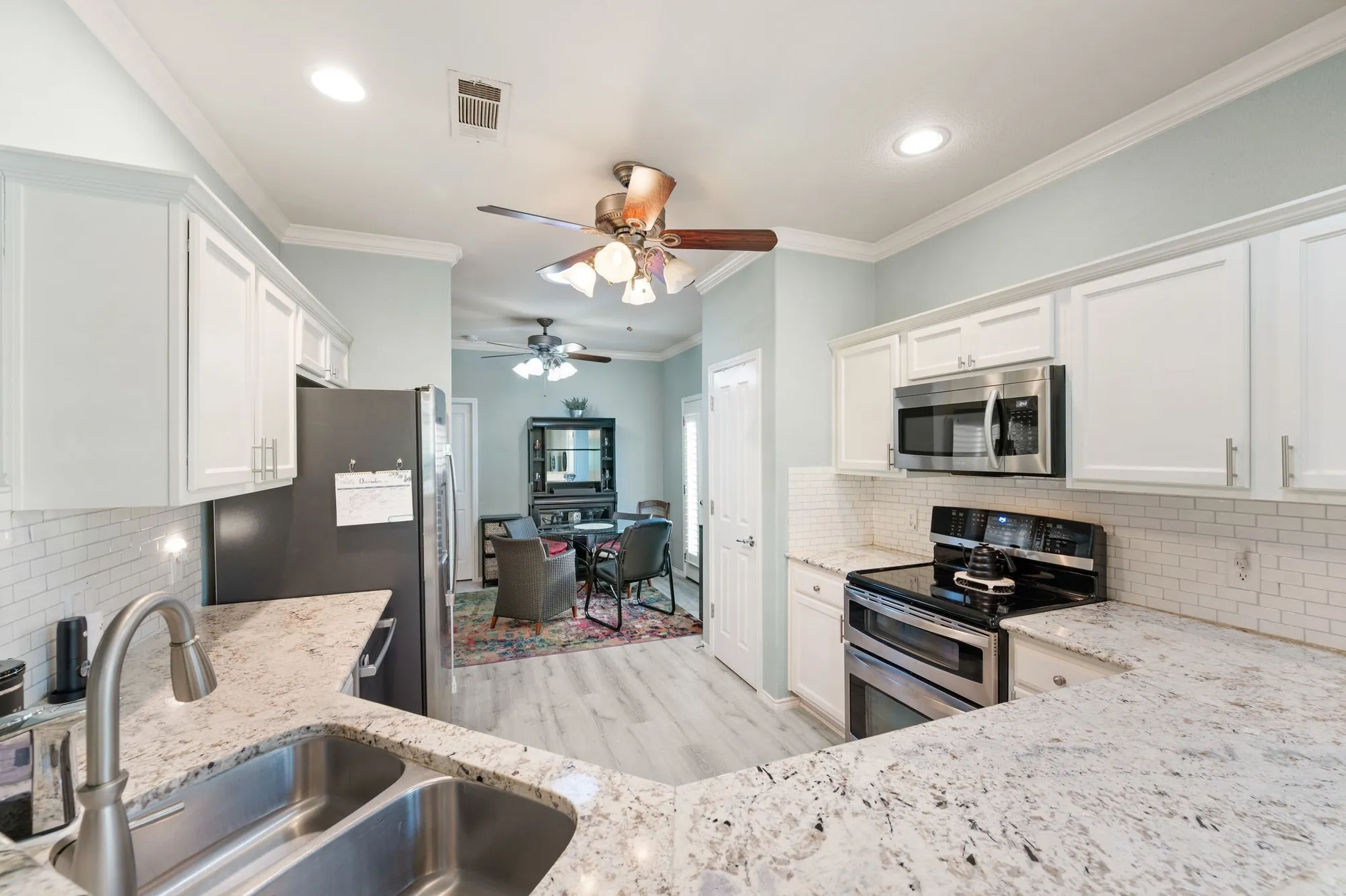 Property Slideshow image 9 of 35 | 7846 hogan ct, Frisco, TX, 75036