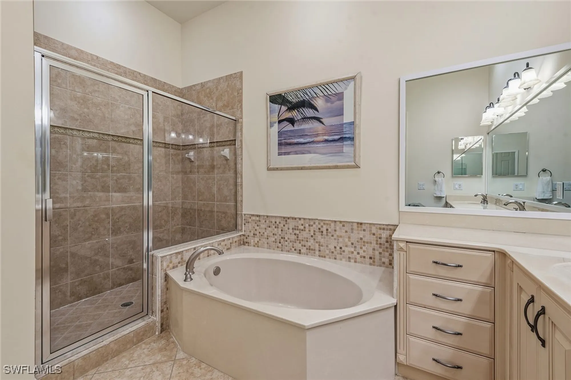 Property Slideshow image 17 of 49 | 9271 museo cir 203, Naples, FL, 34114