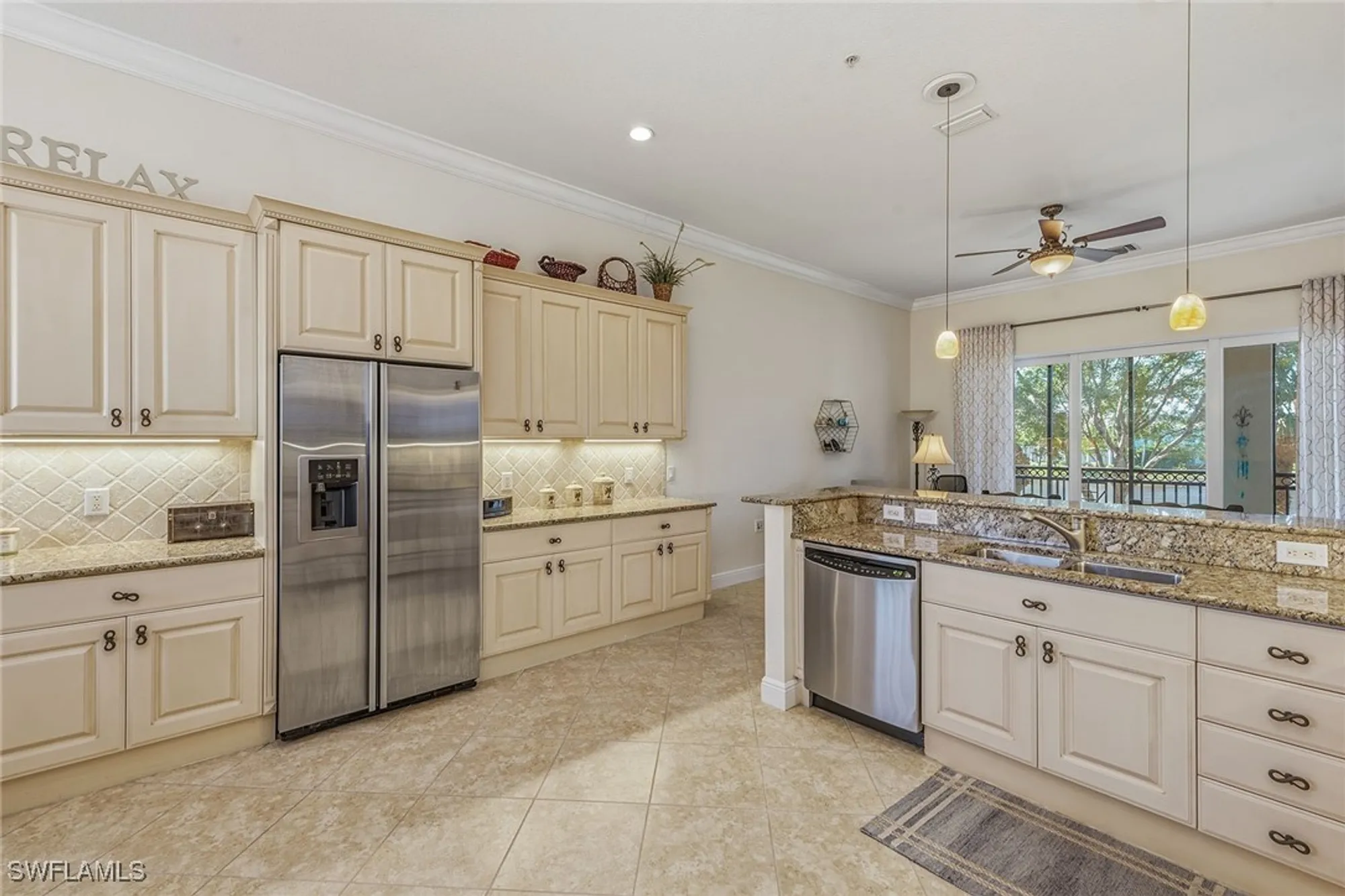 Property Slideshow image 11 of 49 | 9271 museo cir 203, Naples, FL, 34114