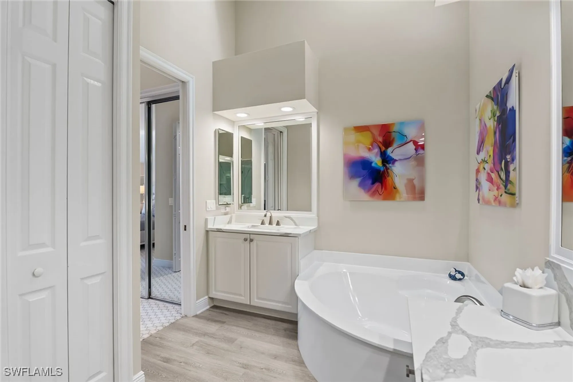 Property Slideshow image 17 of 41 | 6438 legacy cir apt 304, Naples, FL, 34113