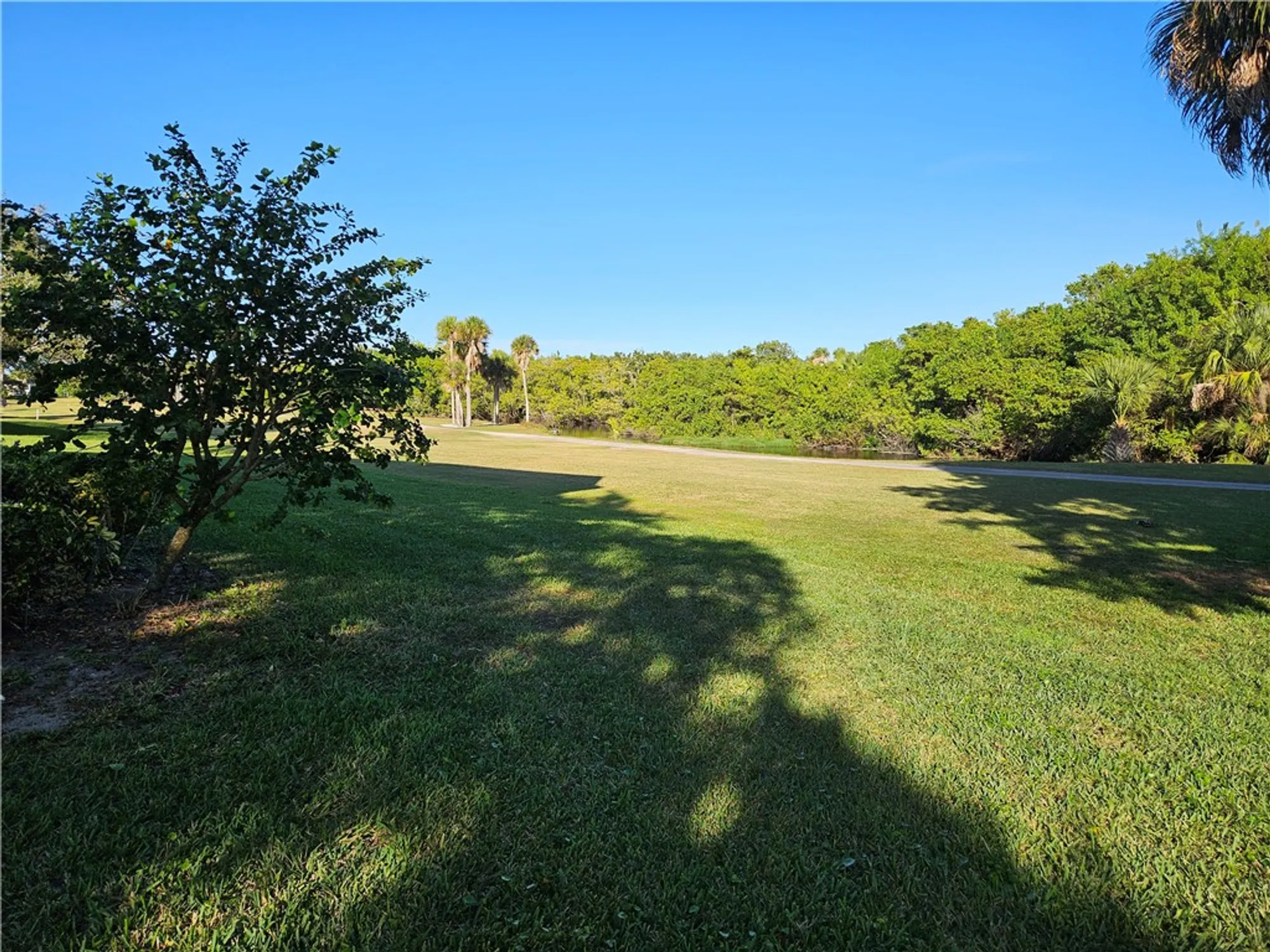 Property Slideshow image 22 of 30 | 16 vista gardens trl 204, Vero Beach, FL, 32962
