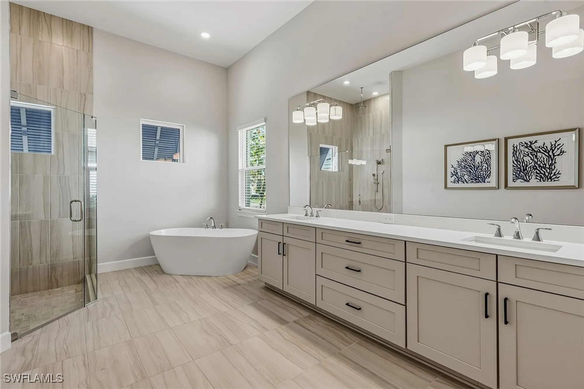 Property Slideshow image 15 of 50 | 15378 turin dr, Naples, FL, 34114