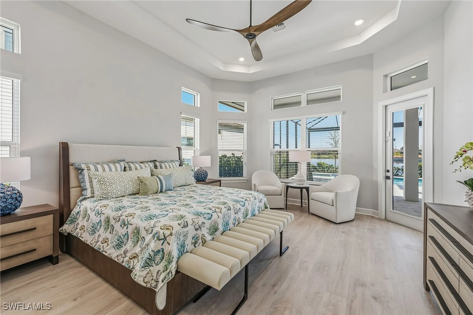 Property Slideshow image 13 of 50 | 15378 turin dr, Naples, FL, 34114