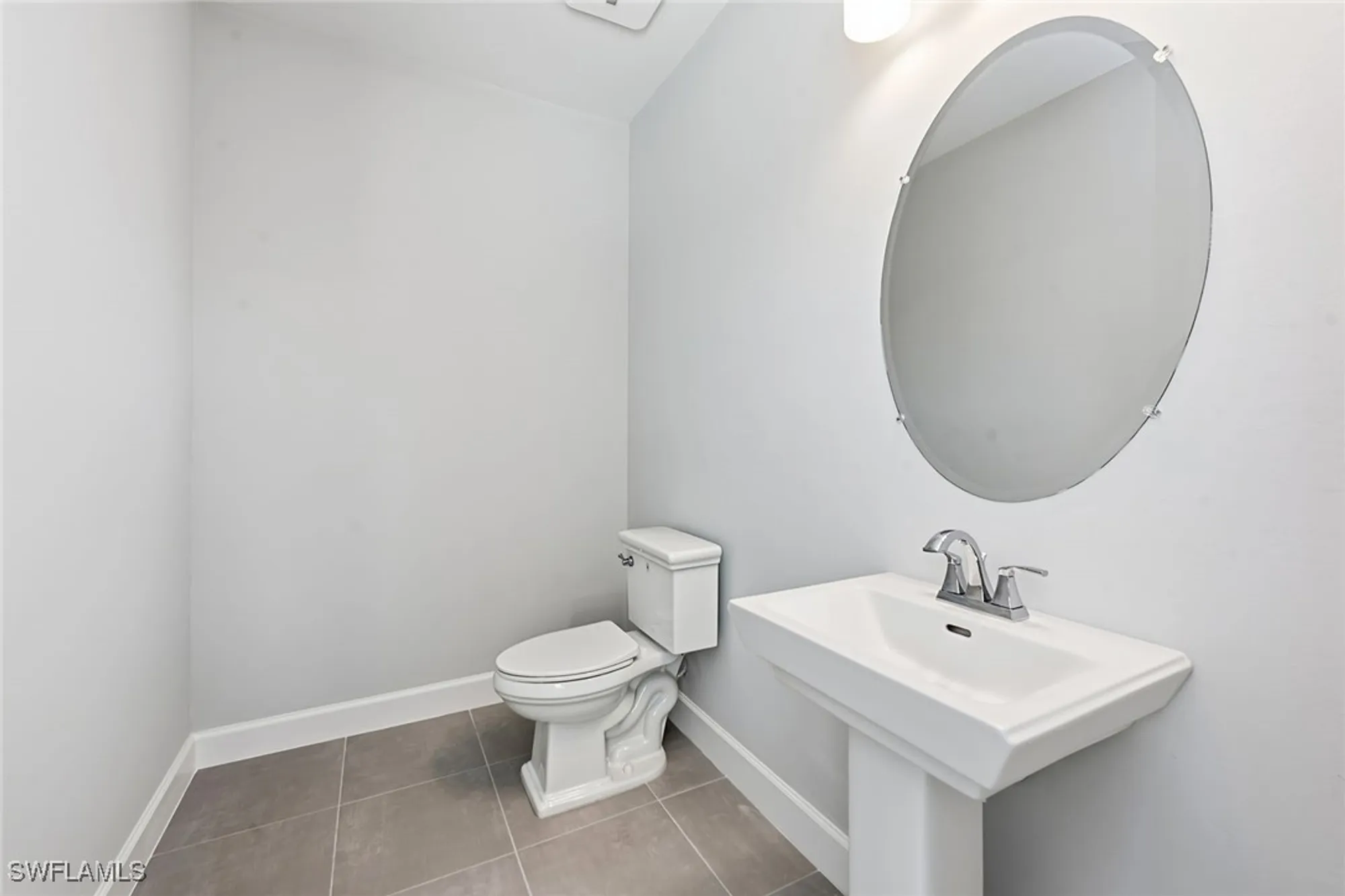 Property Slideshow image 34 of 50 | 15378 turin dr, Naples, FL, 34114