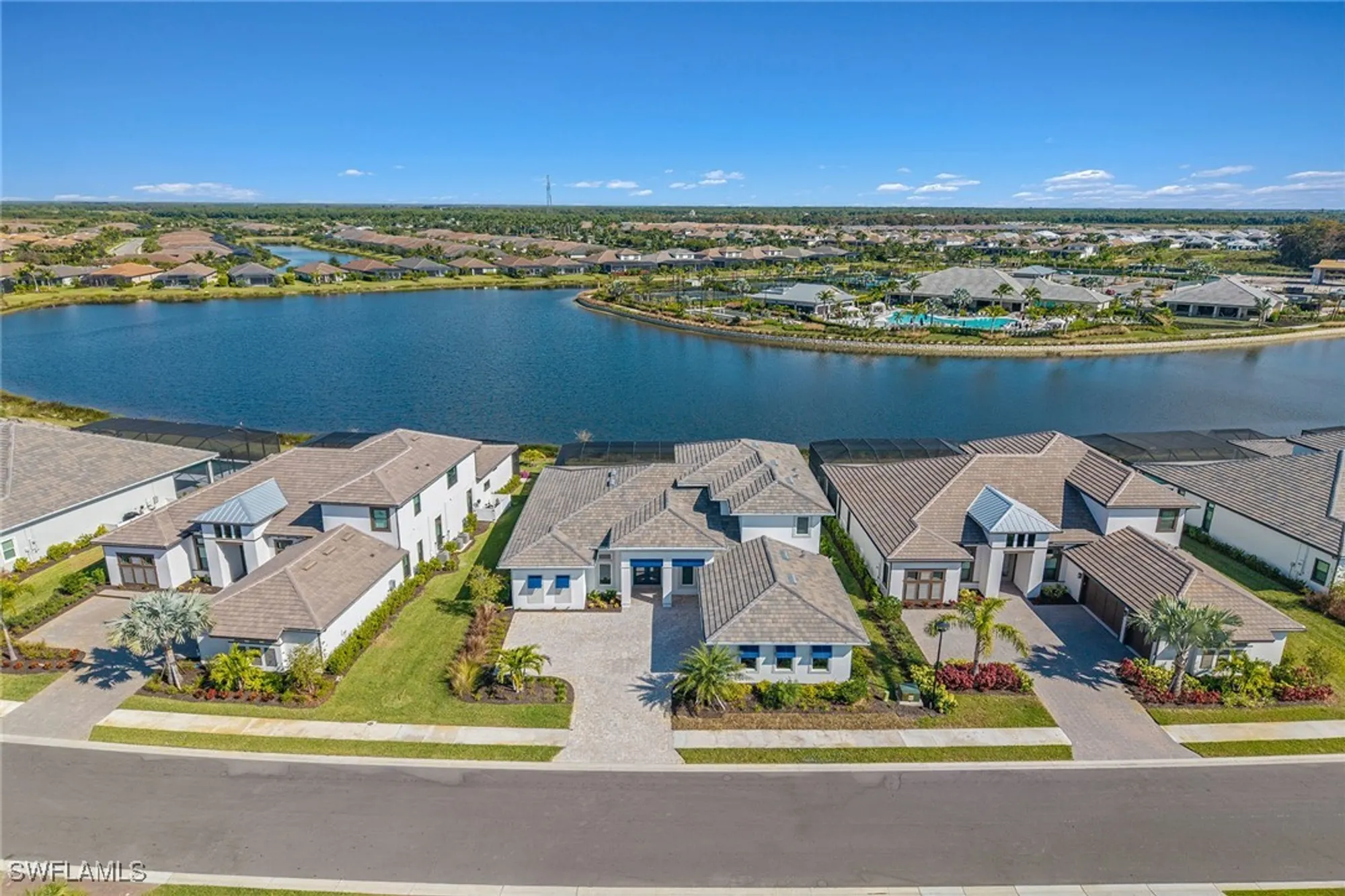 Property Slideshow image 39 of 50 | 15378 turin dr, Naples, FL, 34114