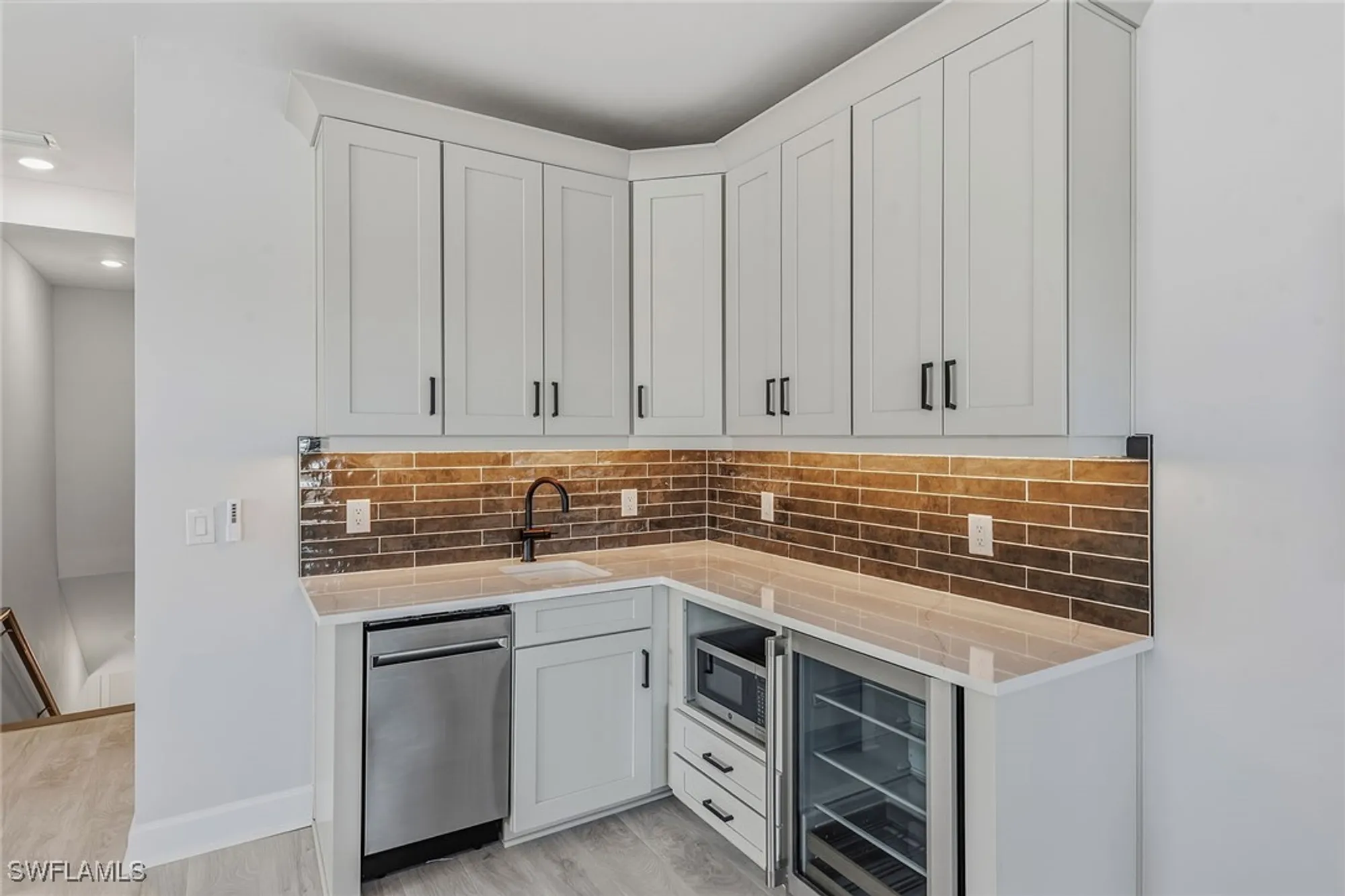 Property Slideshow image 31 of 50 | 15378 turin dr, Naples, FL, 34114