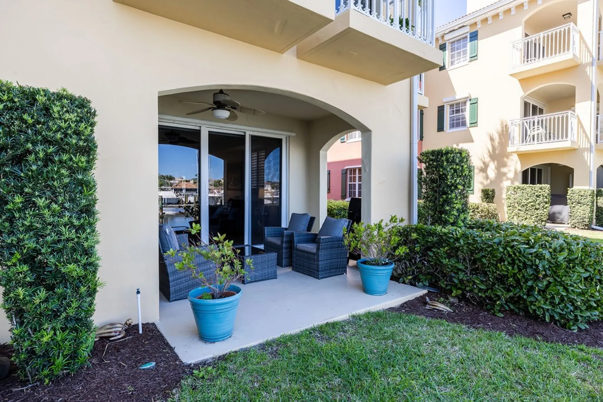 Property Slideshow image 7 of 27 | 5520 n harbor village dr 101, Vero Beach, FL, 32967