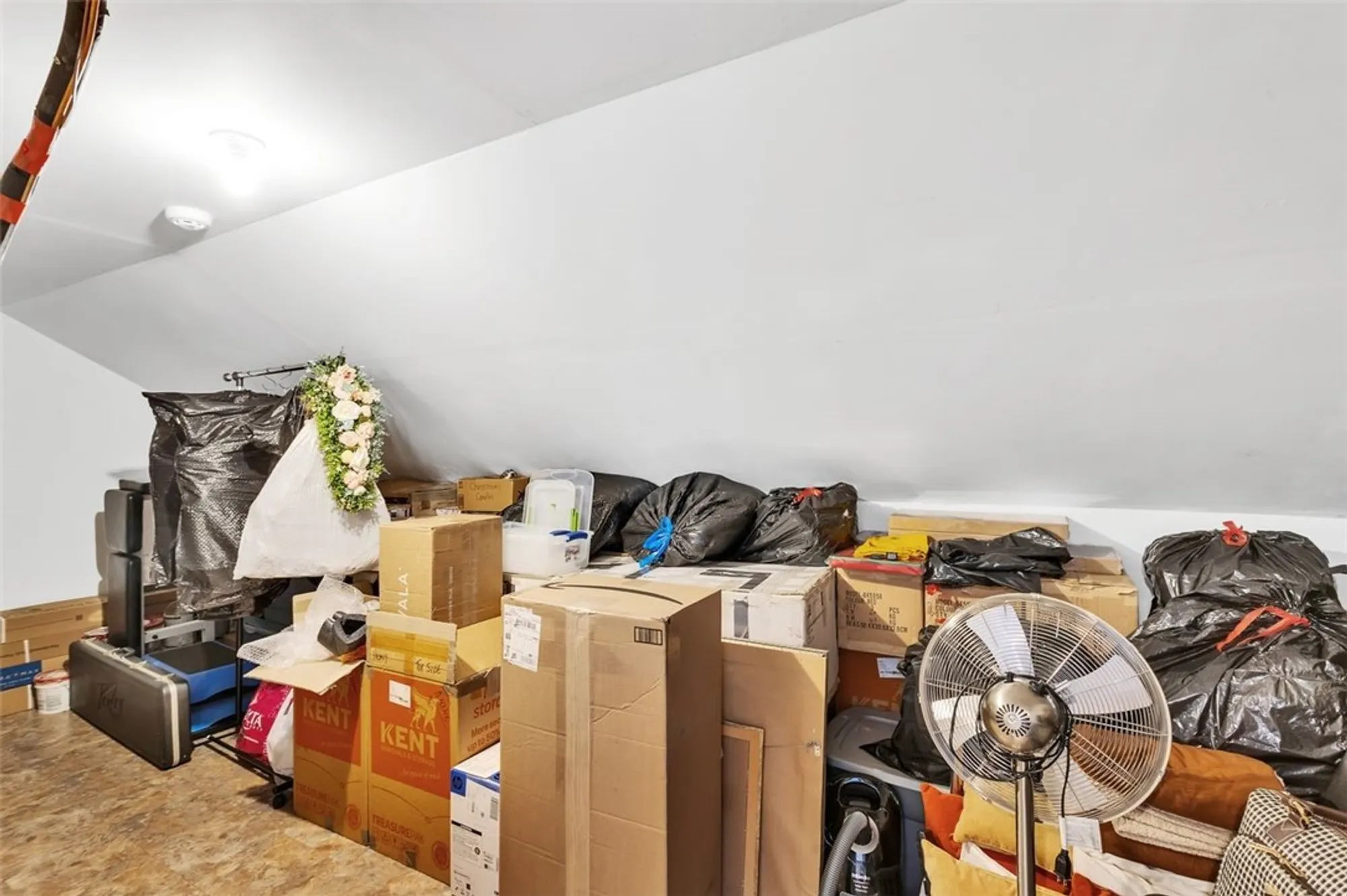 Property Slideshow image 36 of 43 | 288 jefferson ln, Cranberry Twp, PA, 16066