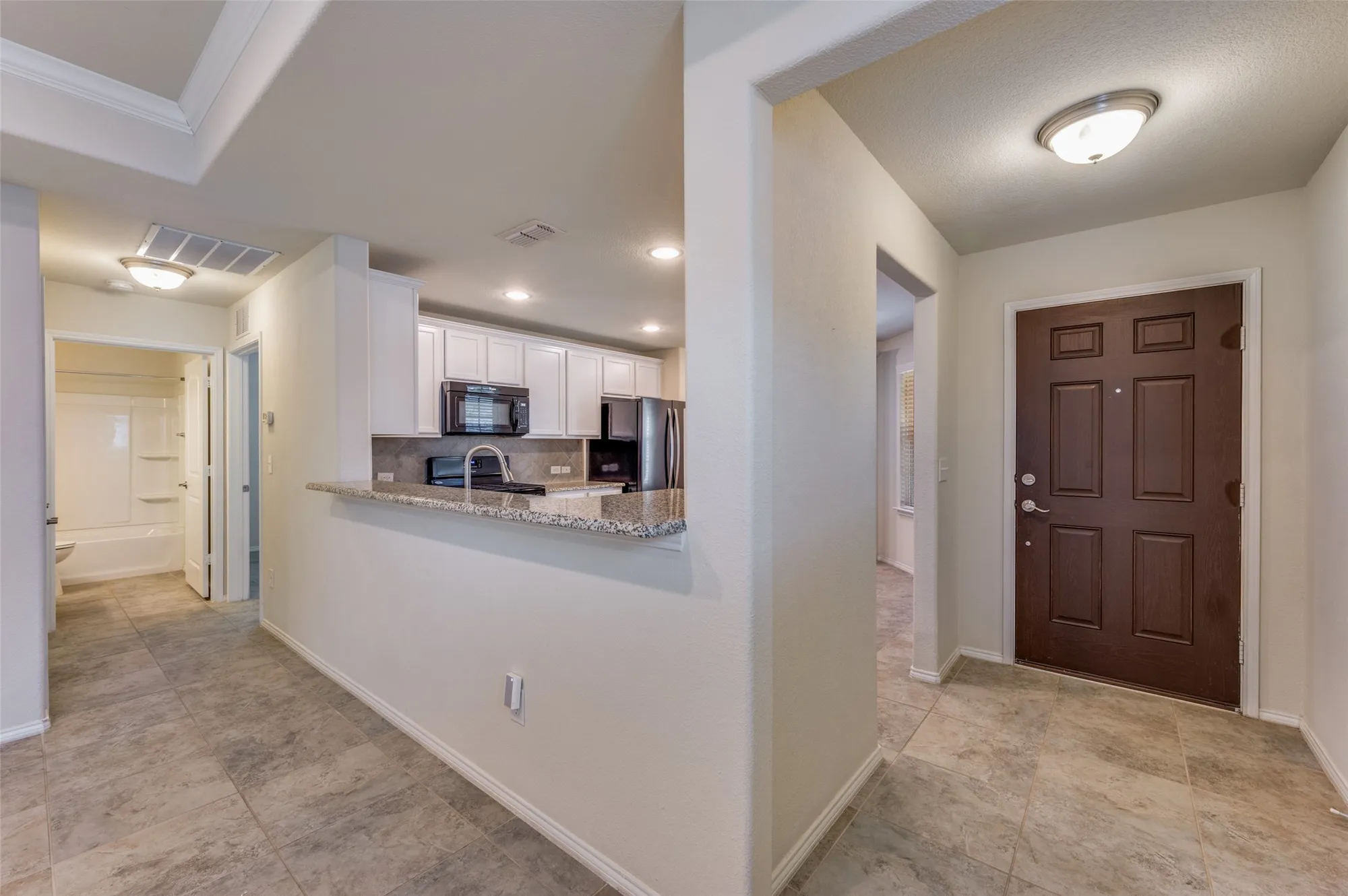 Property Slideshow image 8 of 29 | 2325 beachfront dr, Frisco, TX, 75036