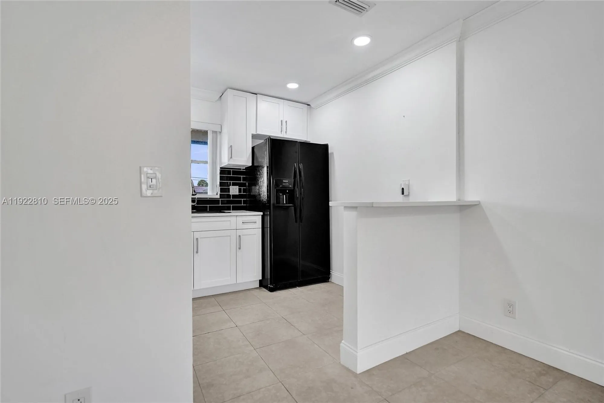 Property Slideshow image 18 of 60 | 2915 crosley dr w j, West Palm Beach, FL, 33415