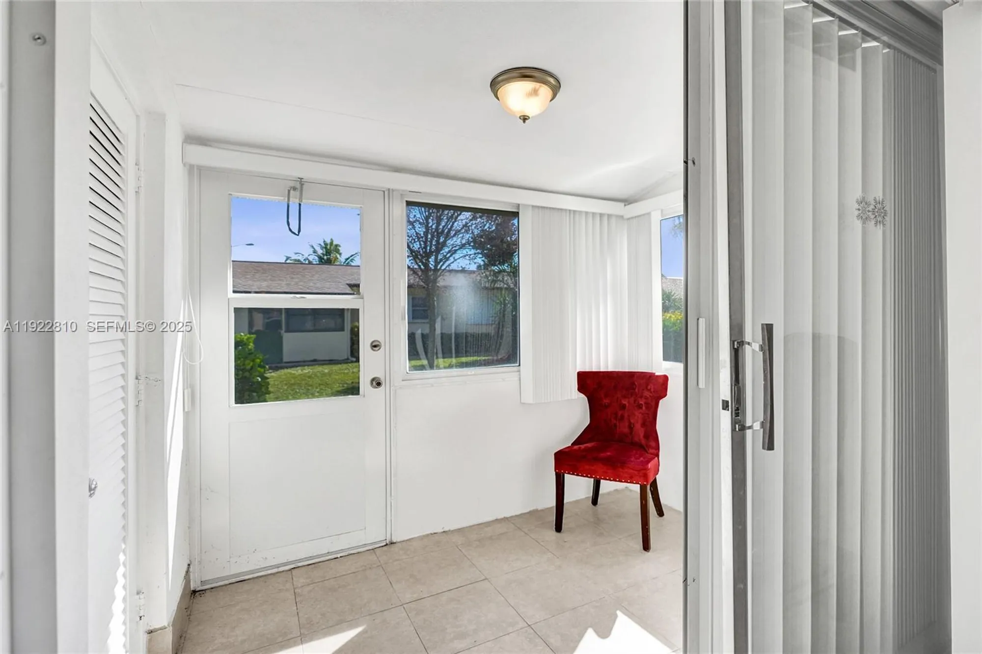 Property Slideshow image 38 of 60 | 2915 crosley dr w j, West Palm Beach, FL, 33415