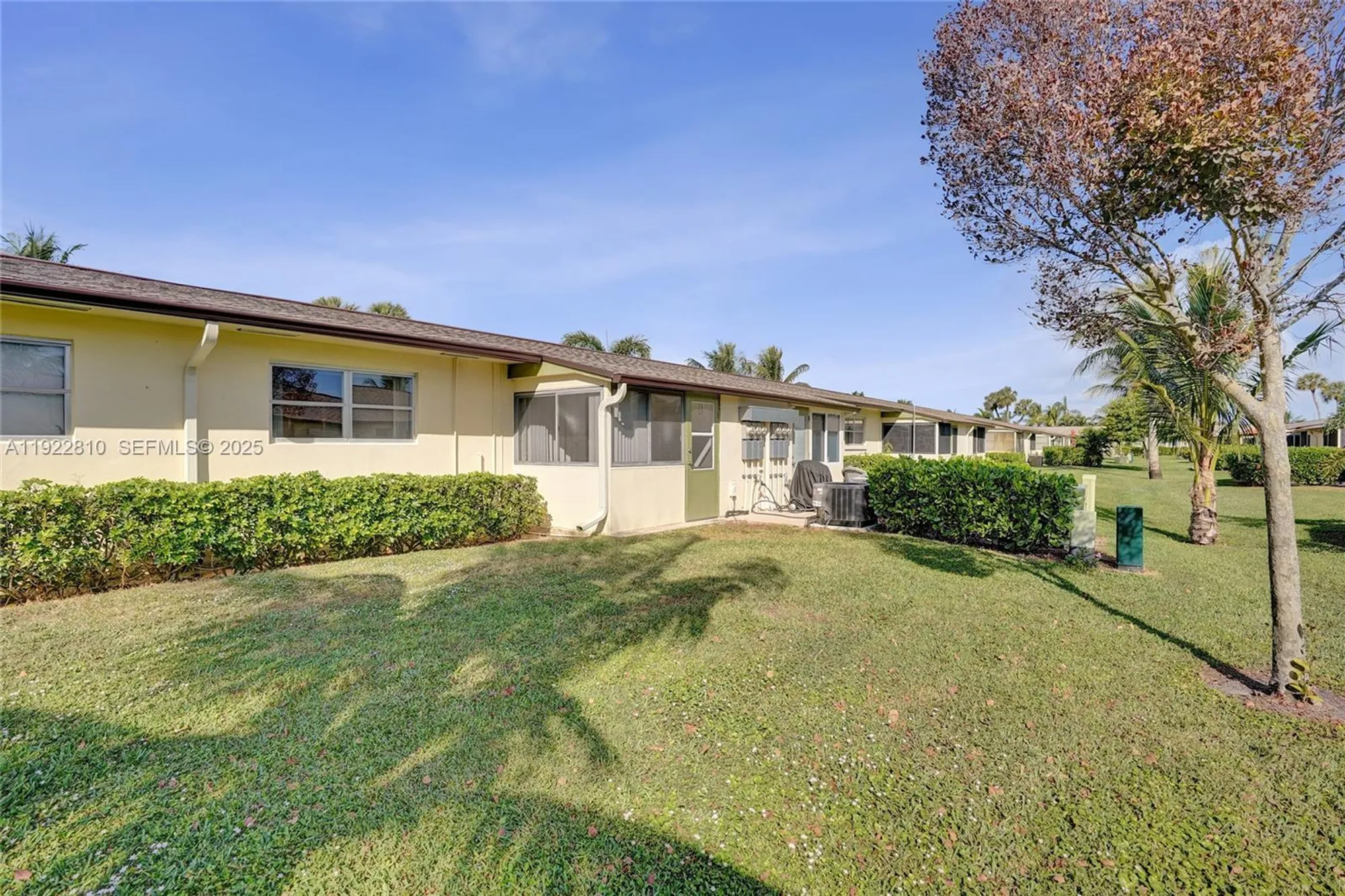 Property Slideshow image 45 of 60 | 2915 crosley dr w j, West Palm Beach, FL, 33415